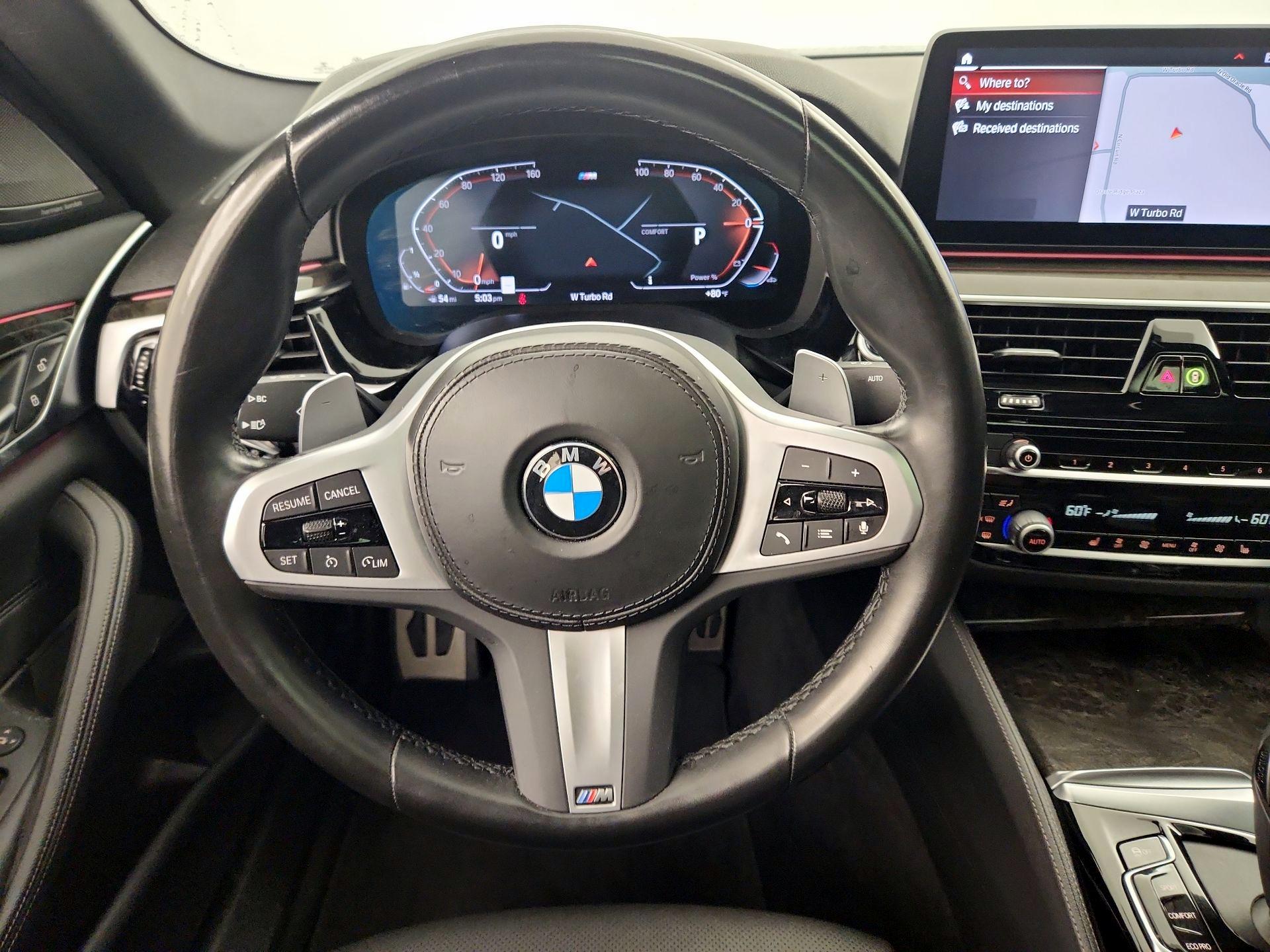 Thumbnail: 2022 BMW 5 Series - 10