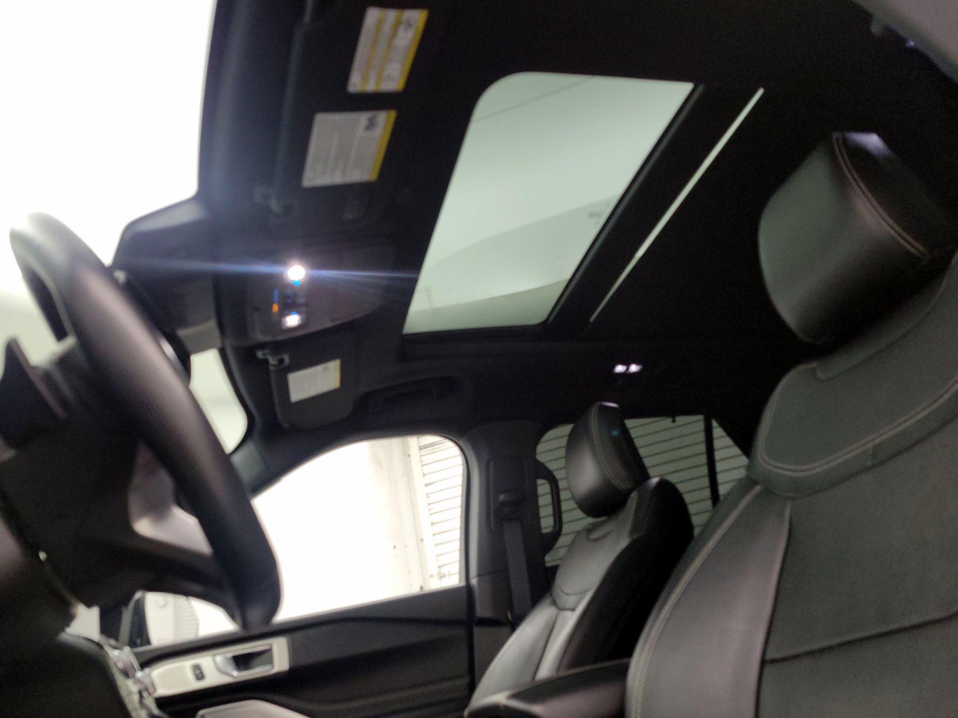 Thumbnail: 2021 Ford Explorer - 20