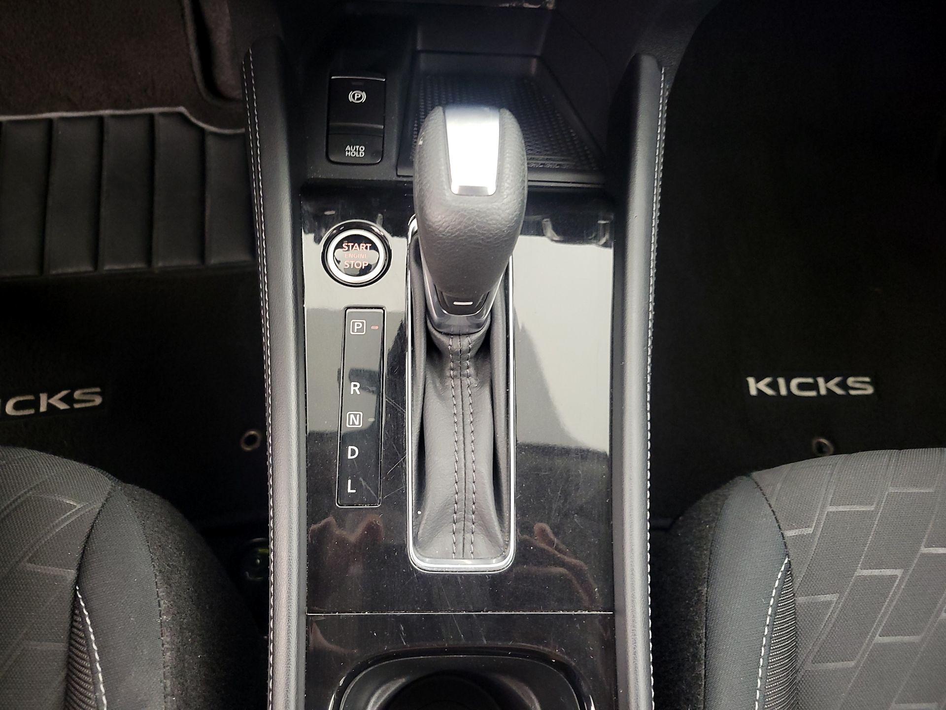 Thumbnail: 2024 Nissan Kicks - 16