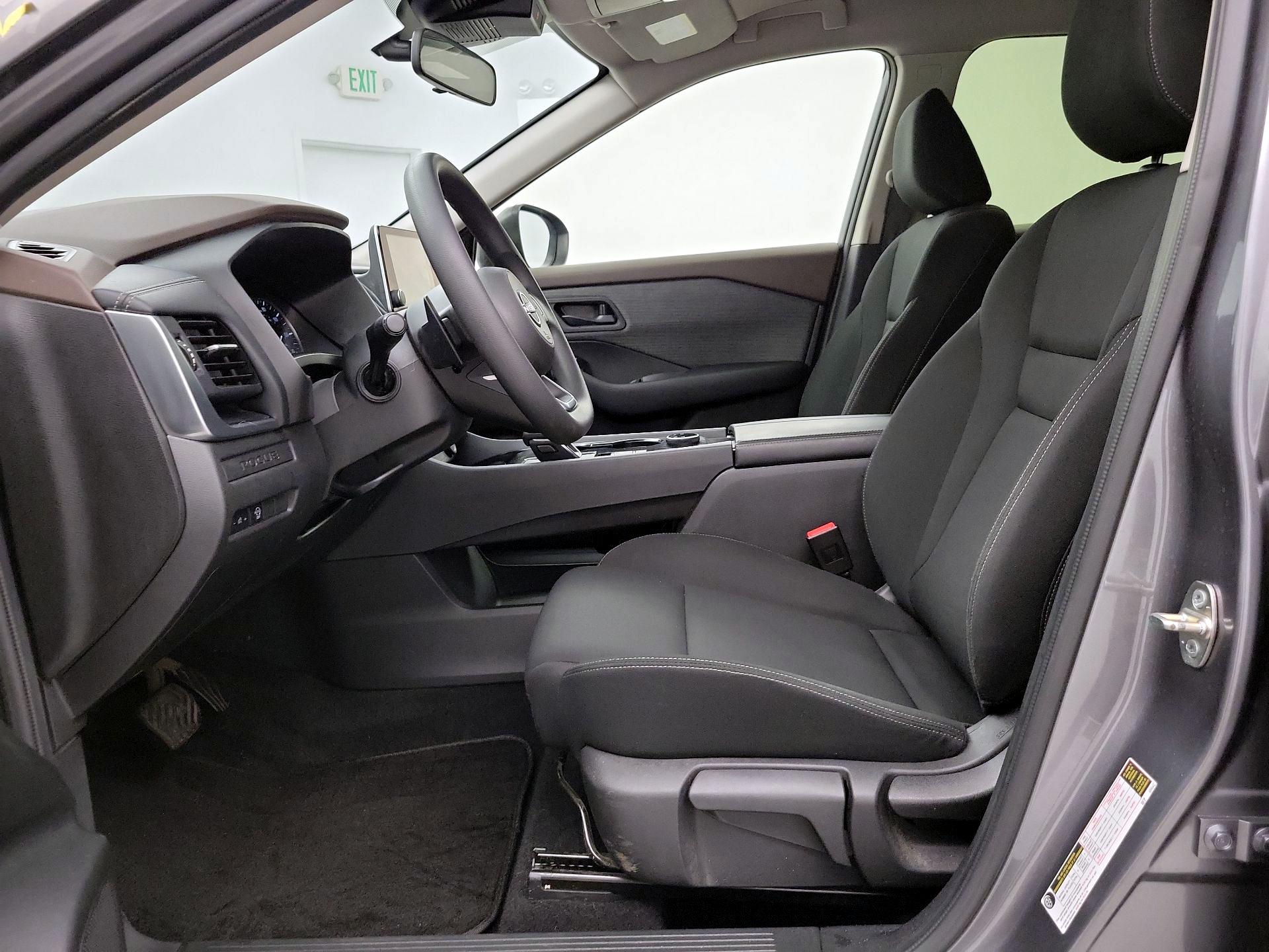 Thumbnail: 2023 Nissan Rogue - 11