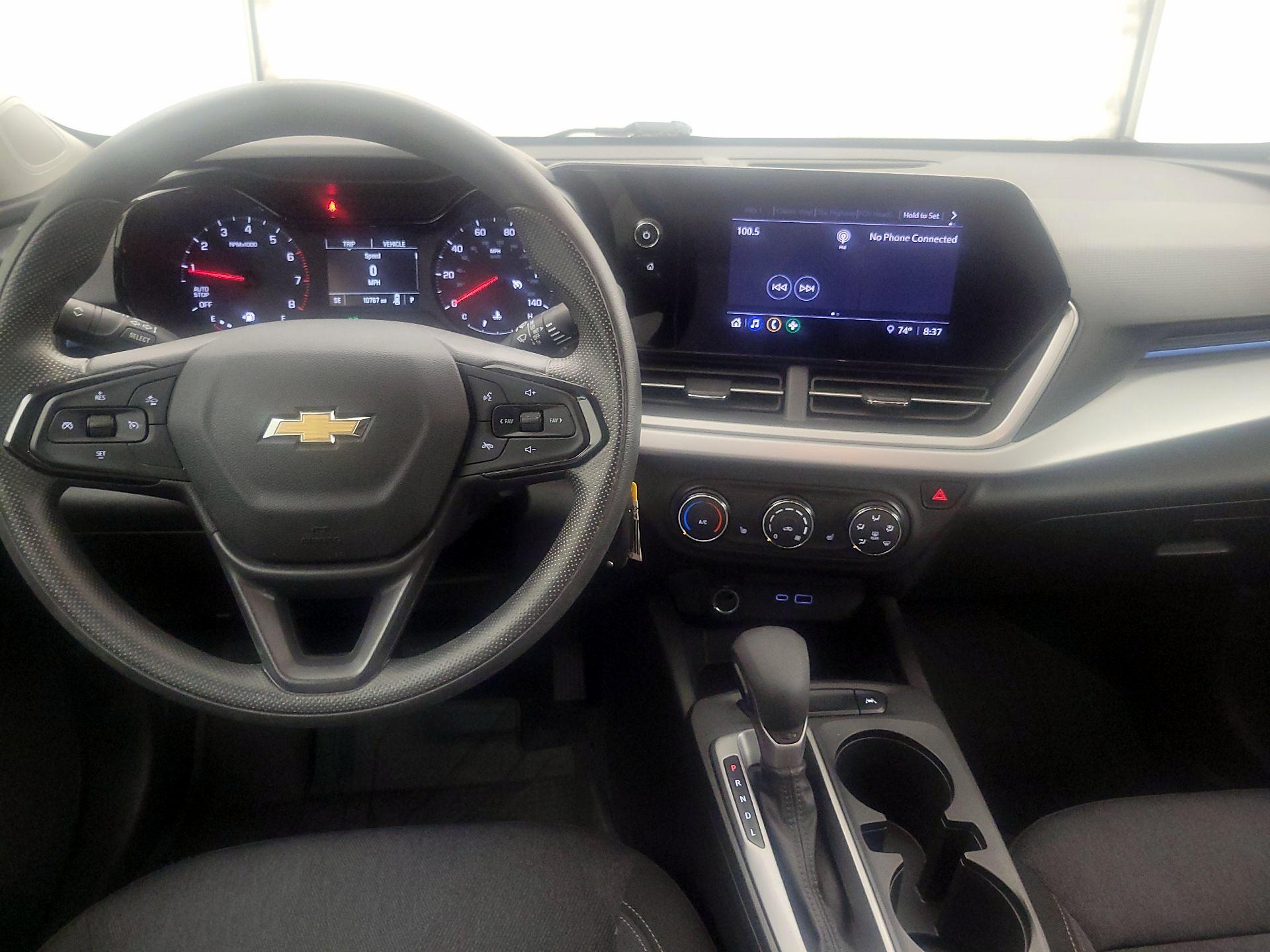 Thumbnail: 2024 Chevrolet Trax - 9