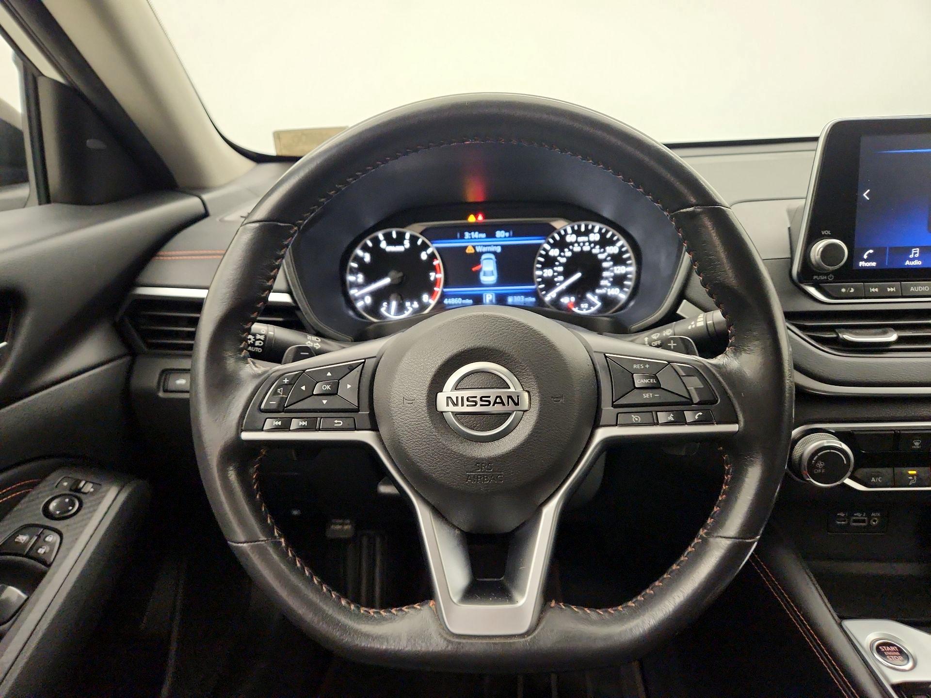 Thumbnail: 2022 Nissan Altima - 10