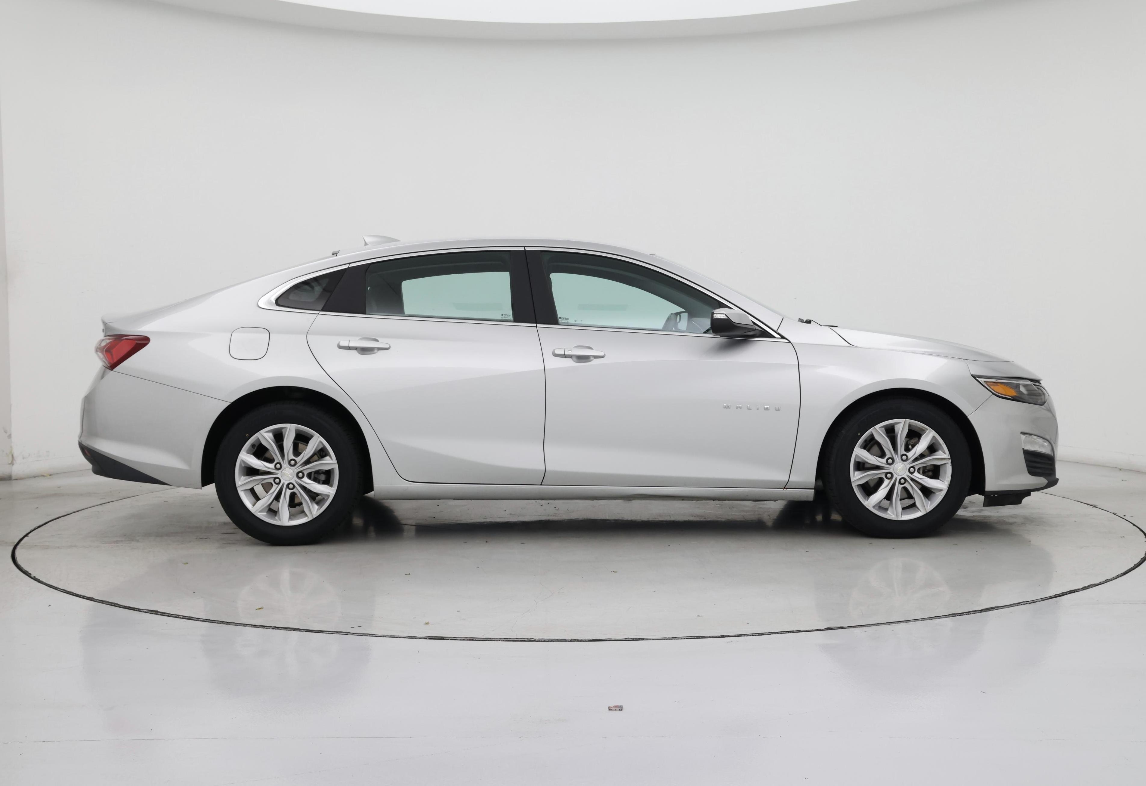 Thumbnail: 2019 Chevrolet Malibu - 7