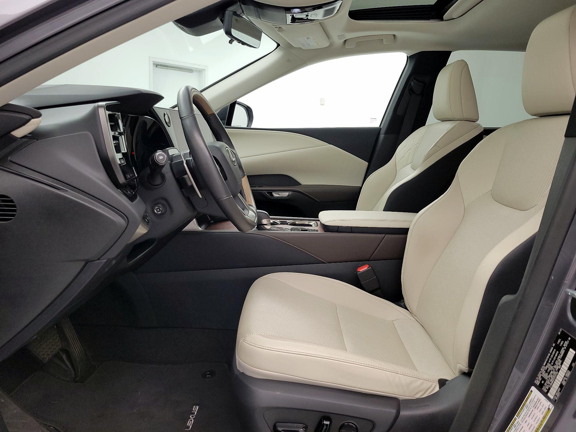 Thumbnail: 2023 Lexus RX - 11