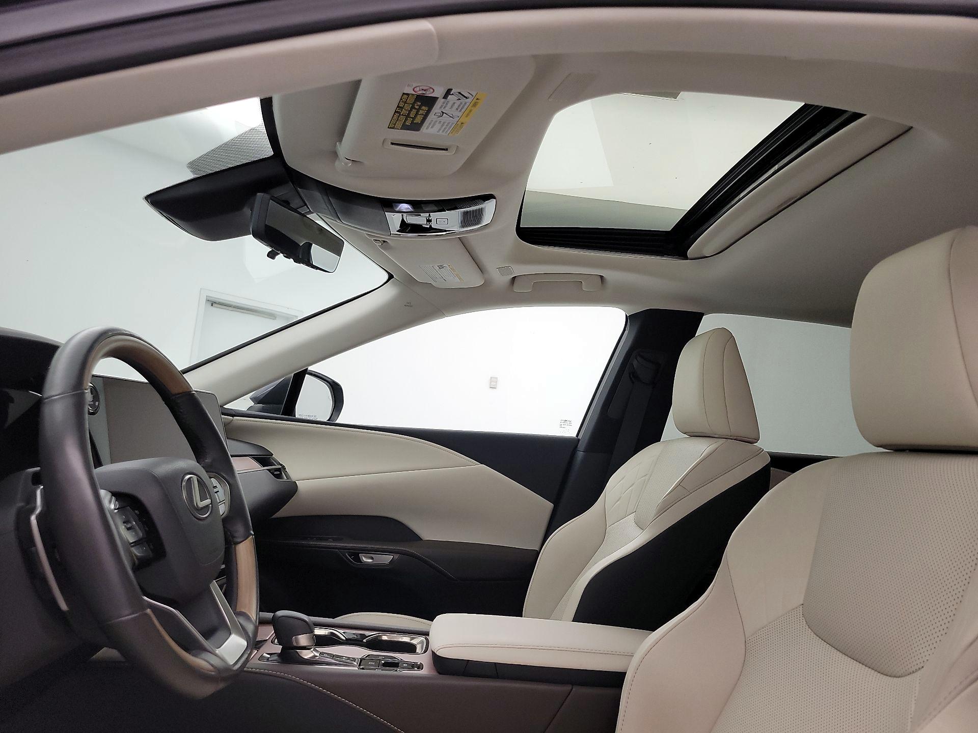 Thumbnail: 2023 Lexus RX - 19