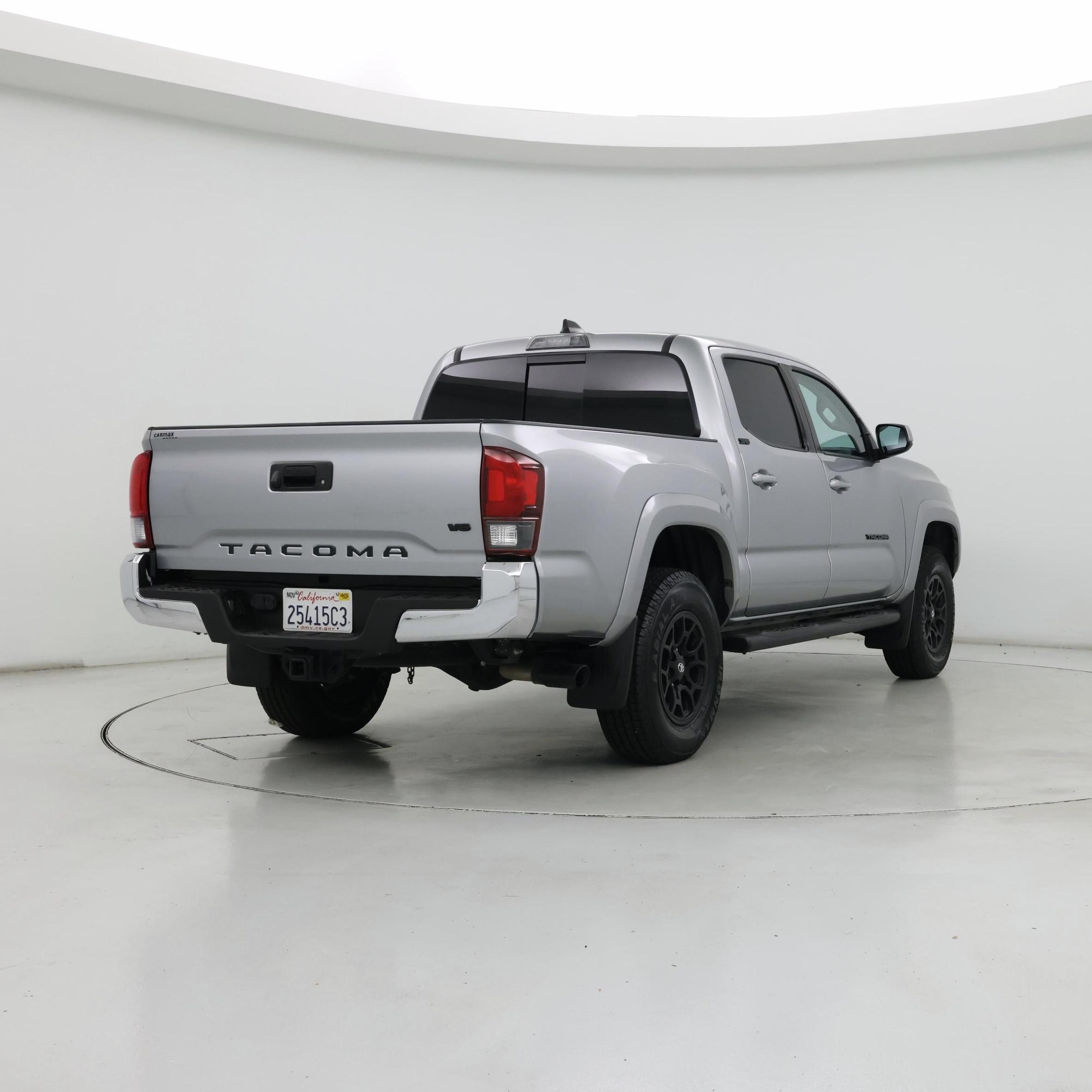 Thumbnail: 2021 Toyota Tacoma - 8
