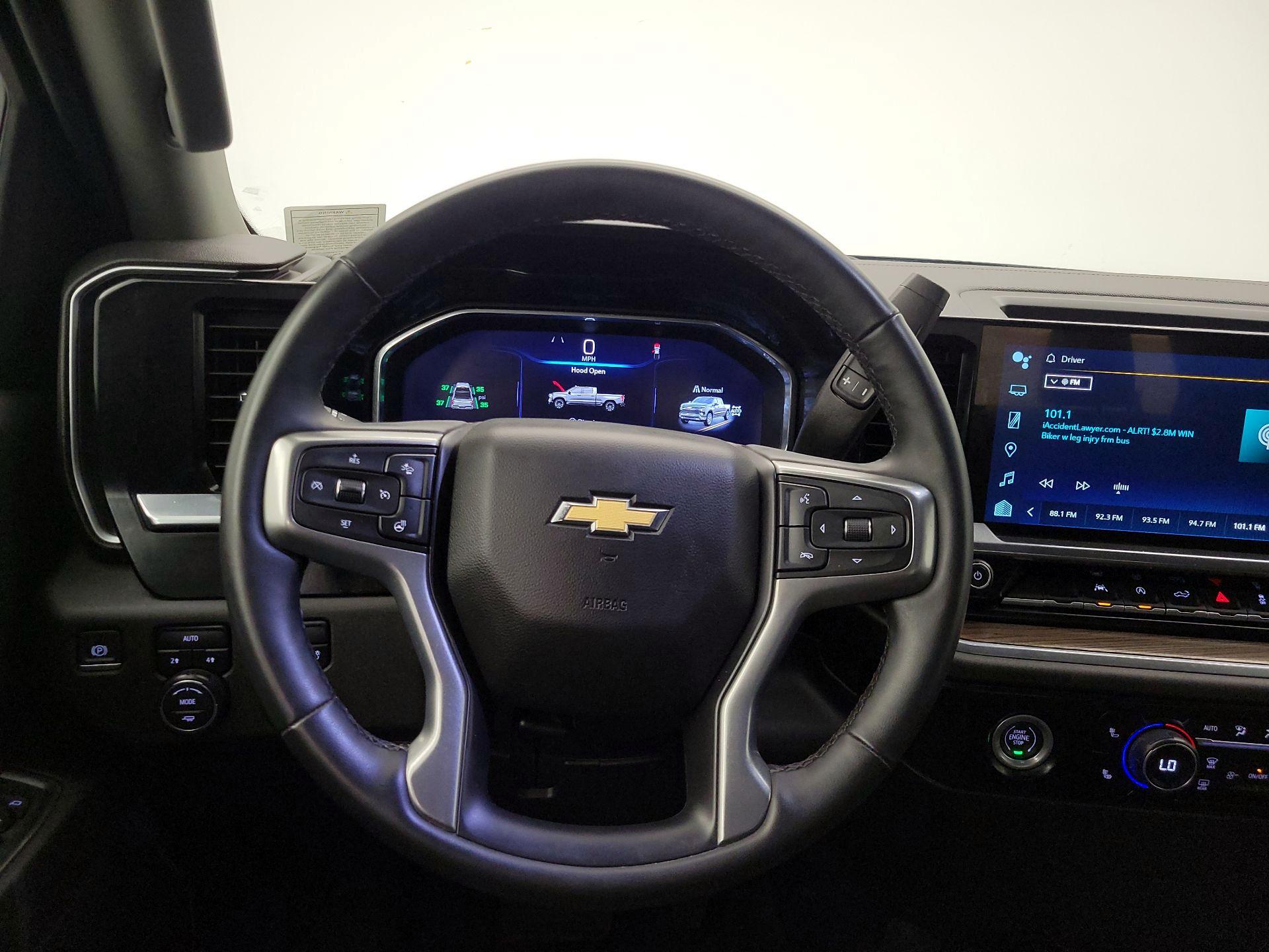 Thumbnail: 2024 Chevrolet Silverado 1500 - 10