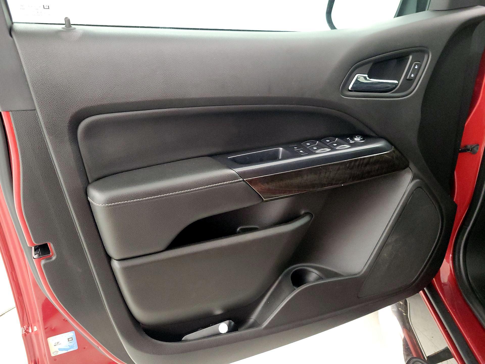 Thumbnail: 2016 GMC Canyon - 12