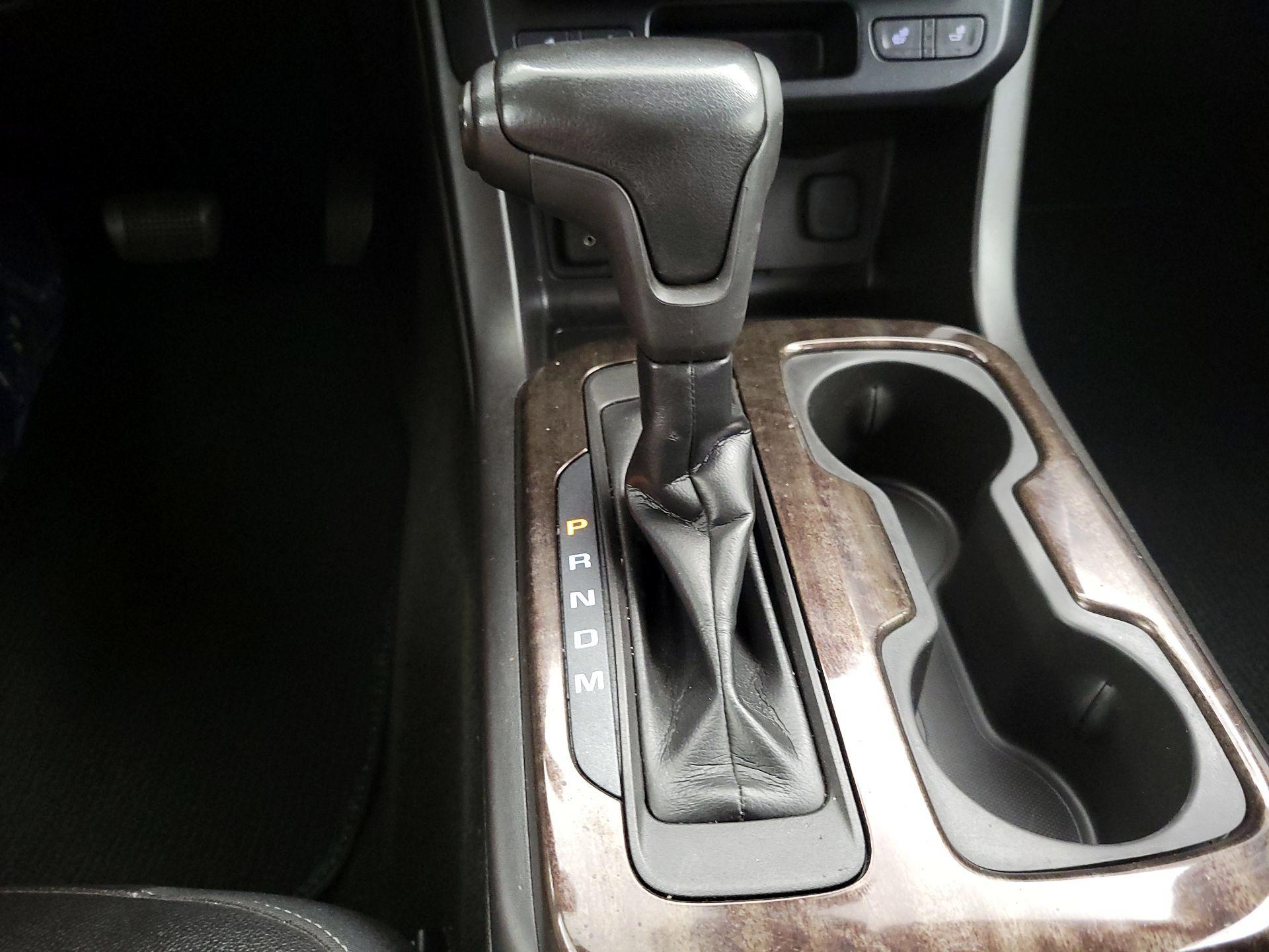Thumbnail: 2016 GMC Canyon - 17