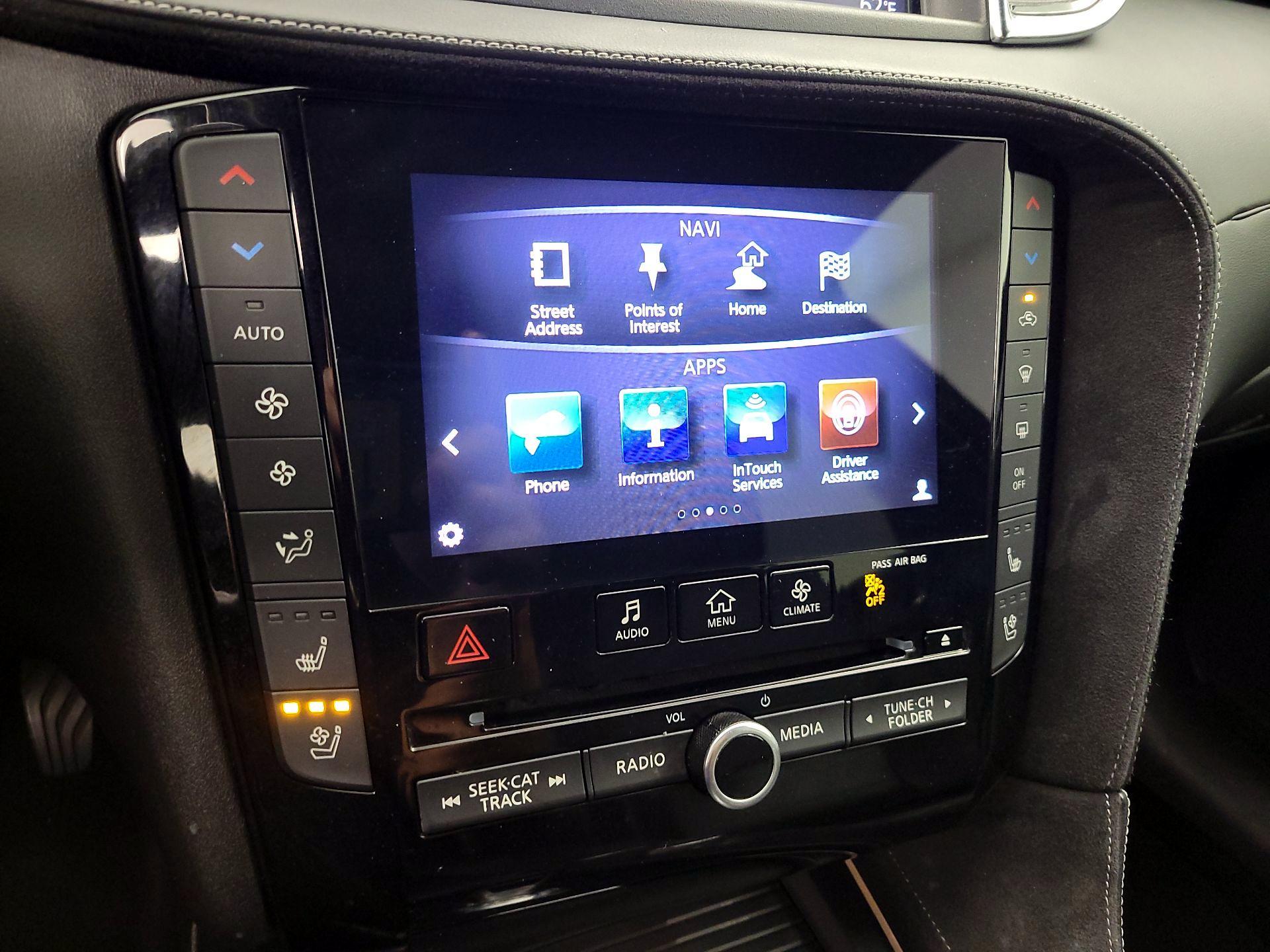 Thumbnail: 2019 INFINITI QX50 - 17