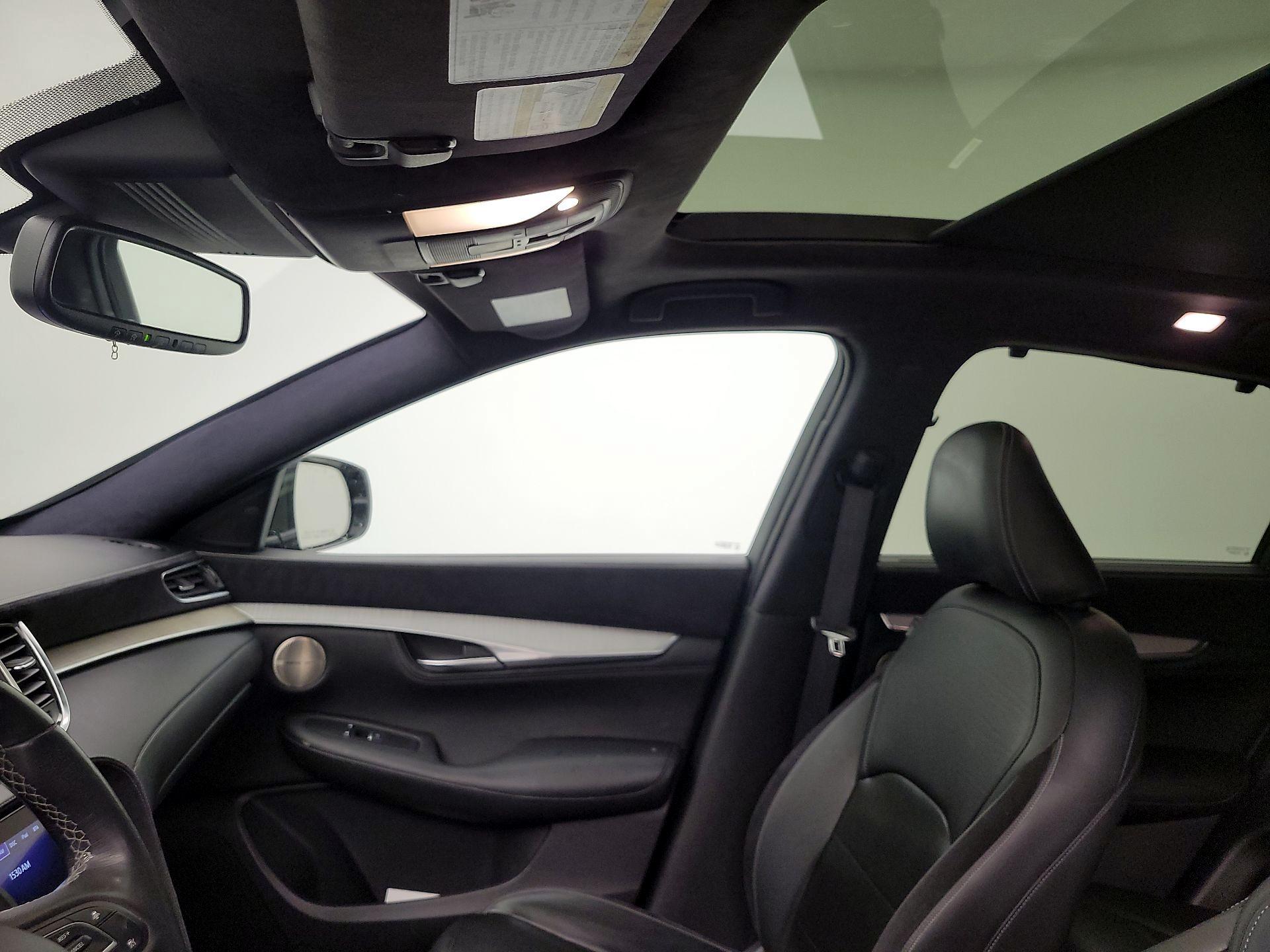 Thumbnail: 2019 INFINITI QX50 - 20