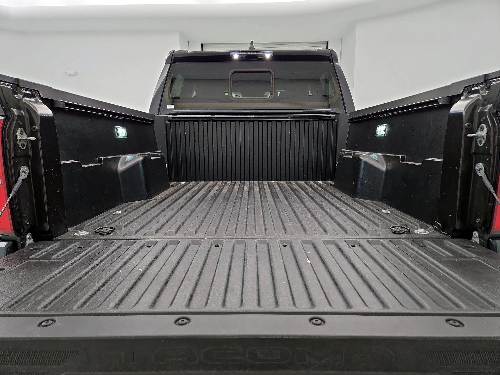 Thumbnail: 2024 Toyota Tacoma - 20