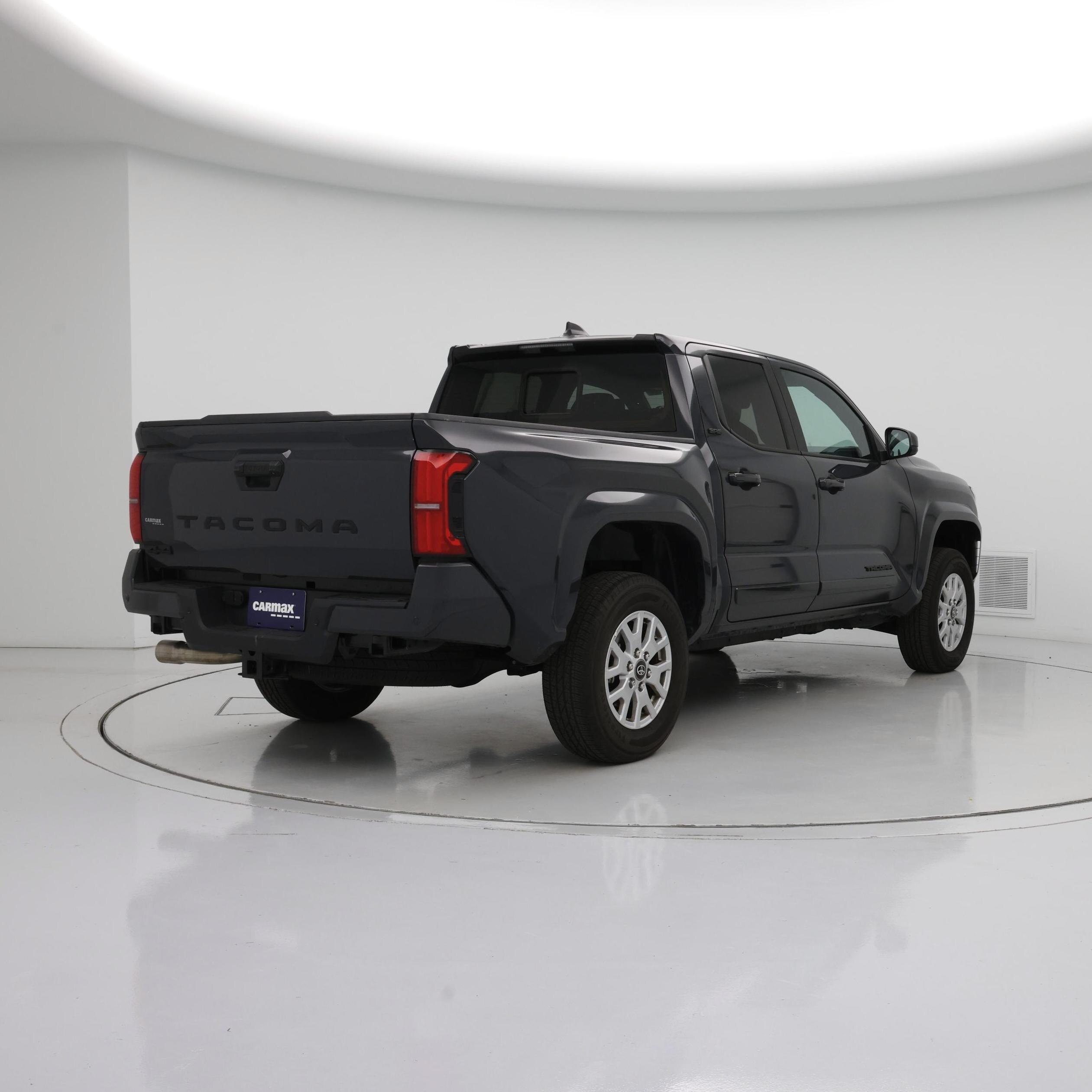 Thumbnail: 2024 Toyota Tacoma - 8