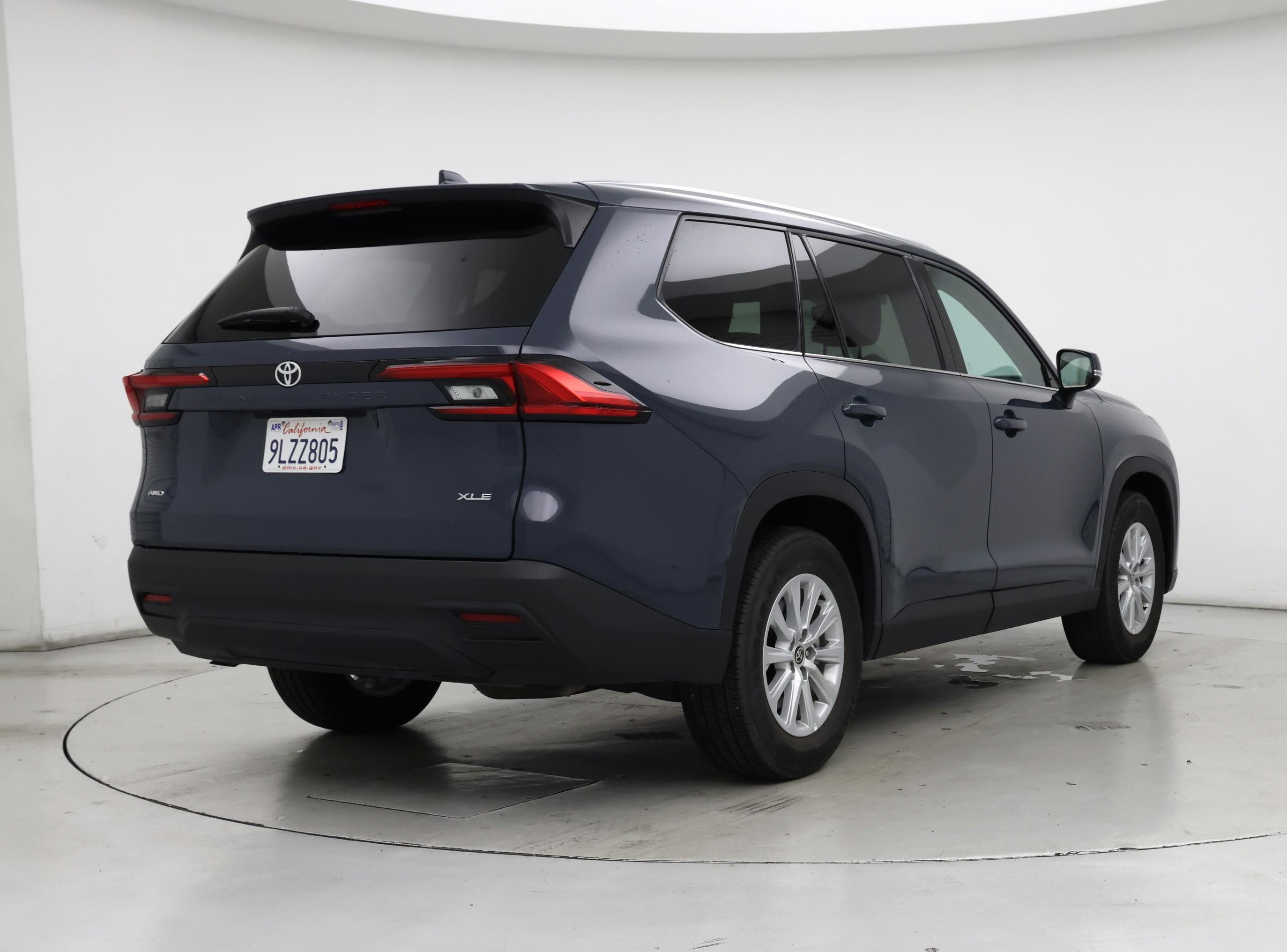 Thumbnail: 2024 Toyota Grand Highlander - 8