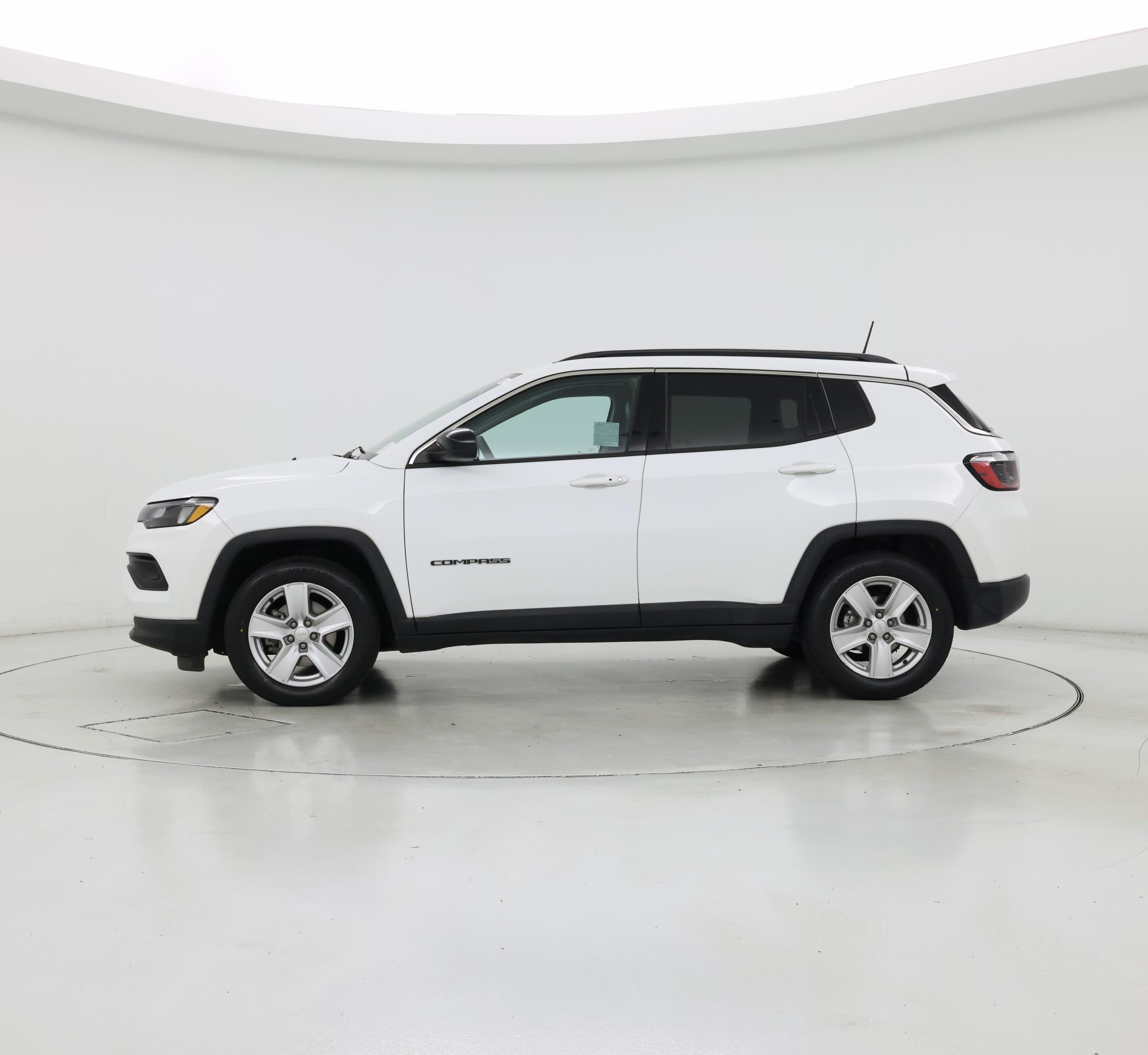 Thumbnail: 2022 Jeep Compass - 3