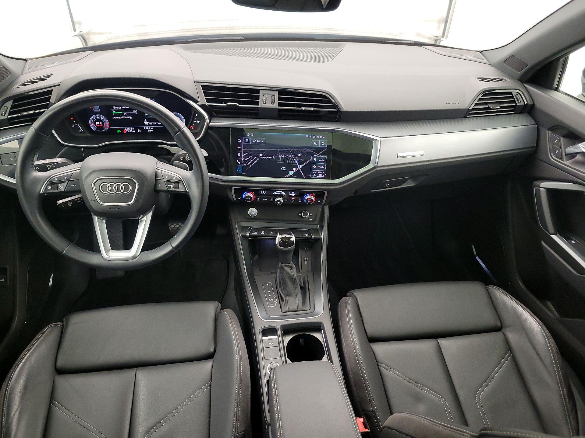 Thumbnail: 2020 Audi Q3 - 9