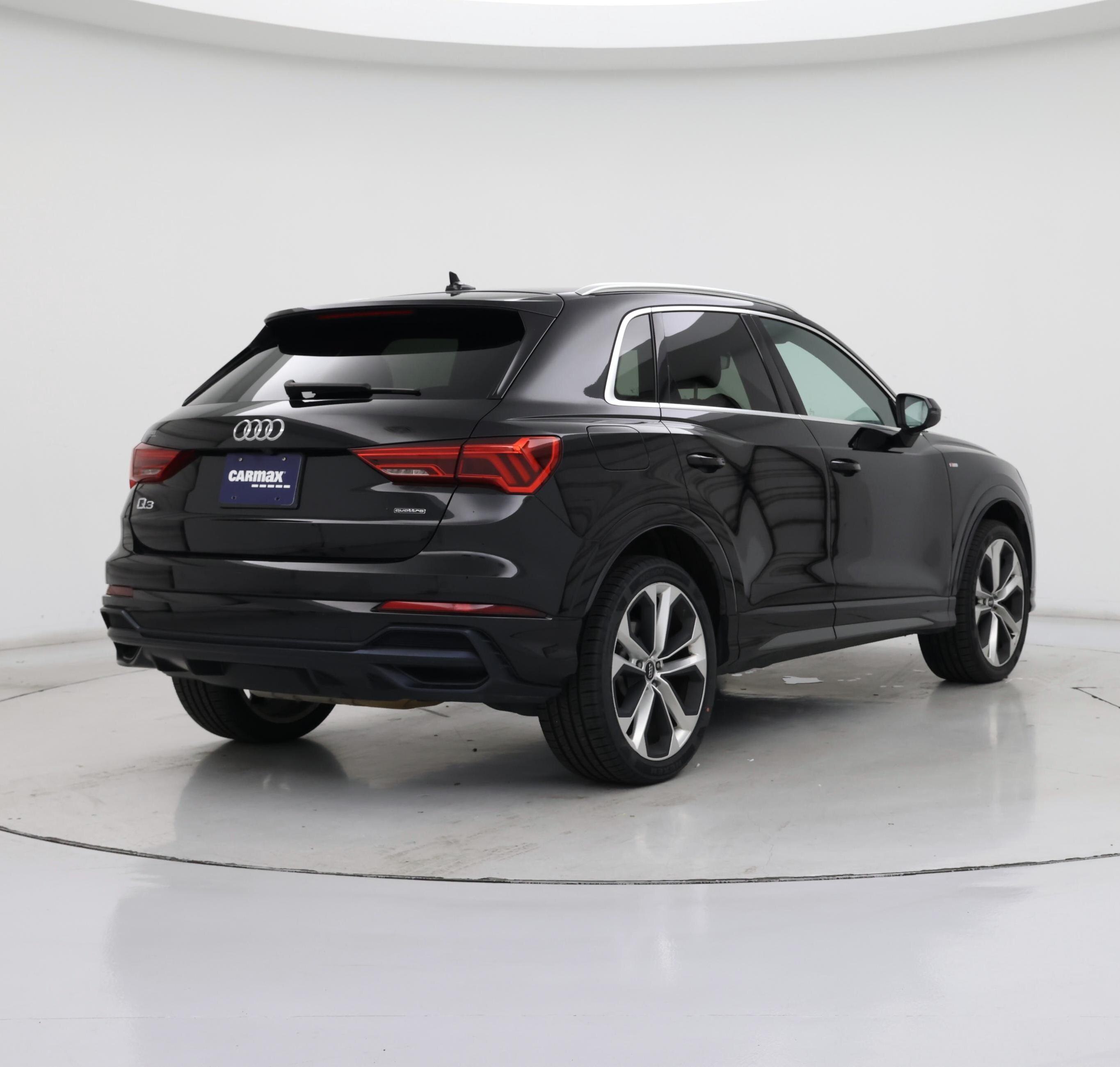 Thumbnail: 2020 Audi Q3 - 8