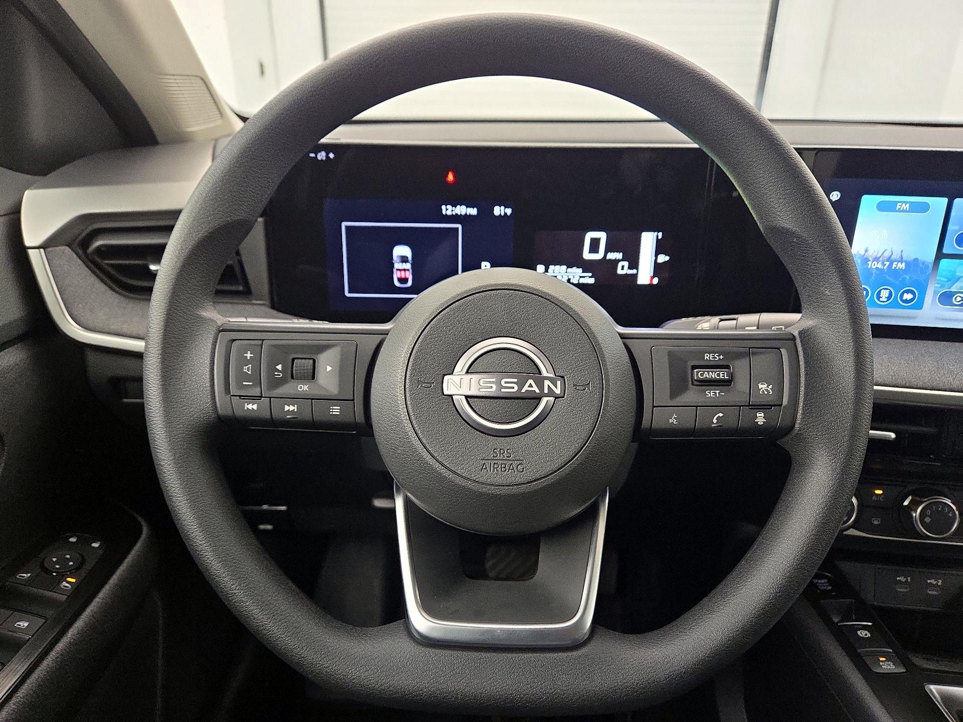 Thumbnail: 2025 Nissan Kicks - 10