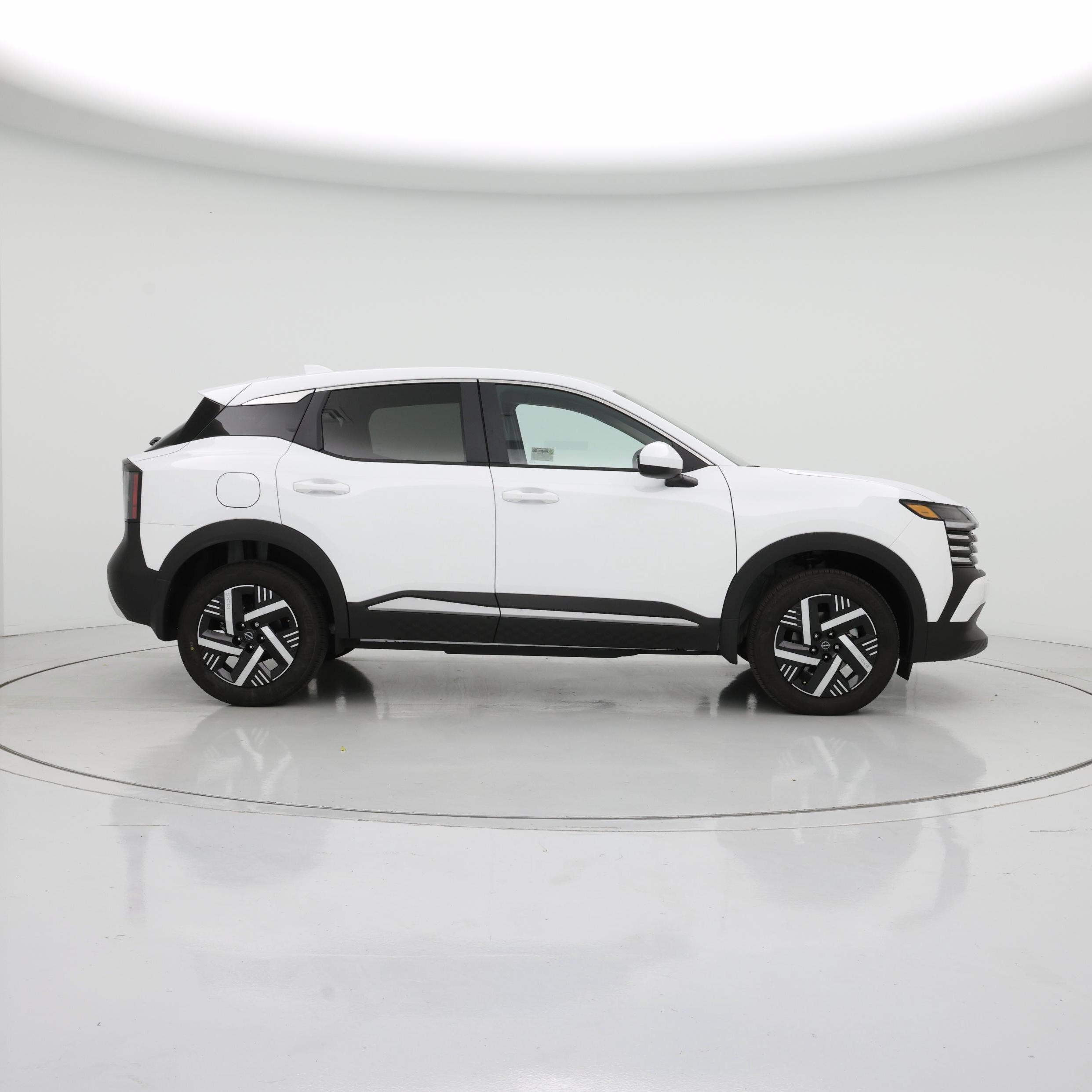 Thumbnail: 2025 Nissan Kicks - 7