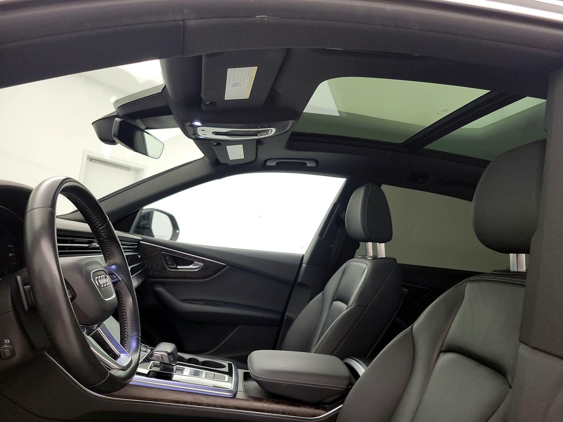 Thumbnail: 2019 Audi Q8 - 20