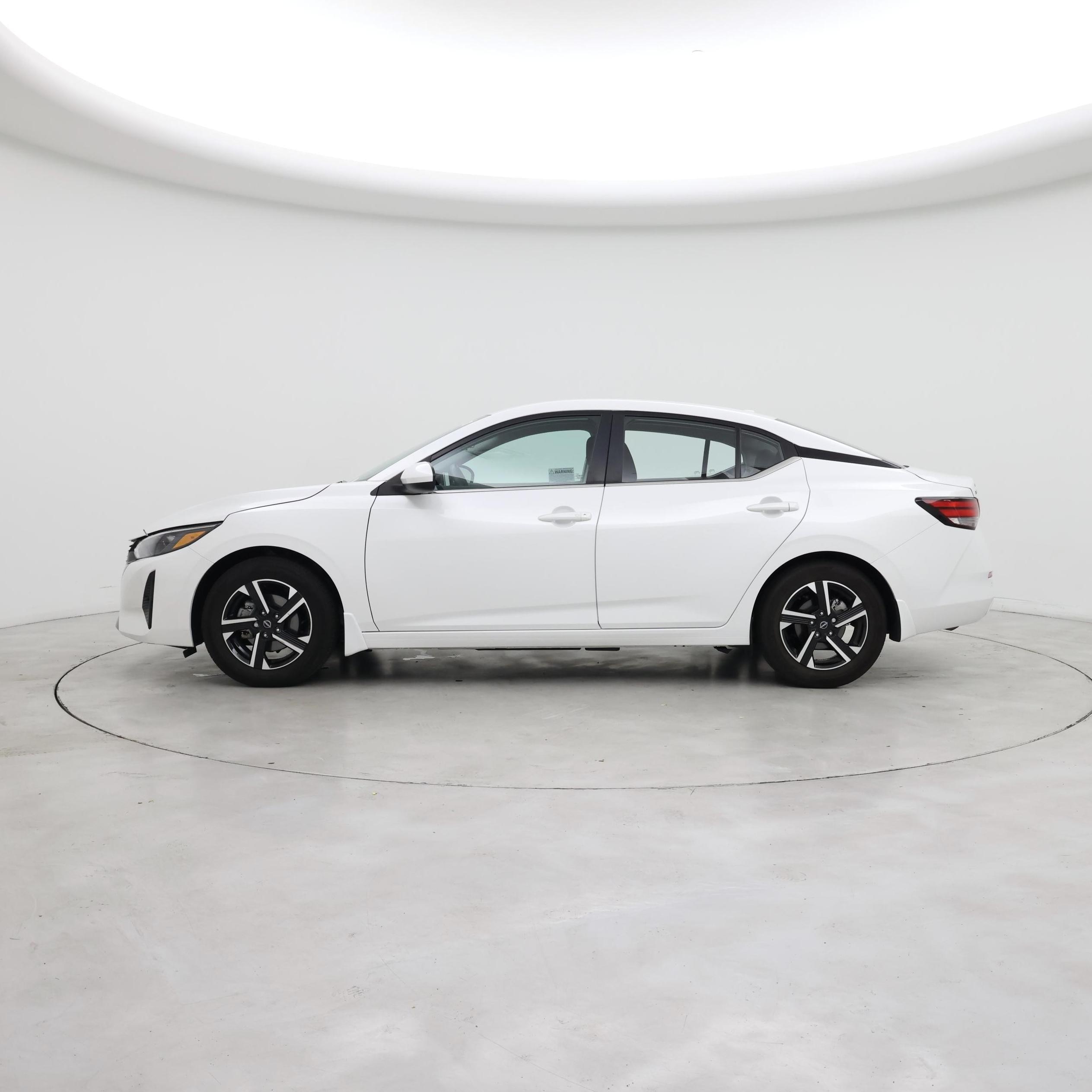 Thumbnail: 2024 Nissan Sentra - 3