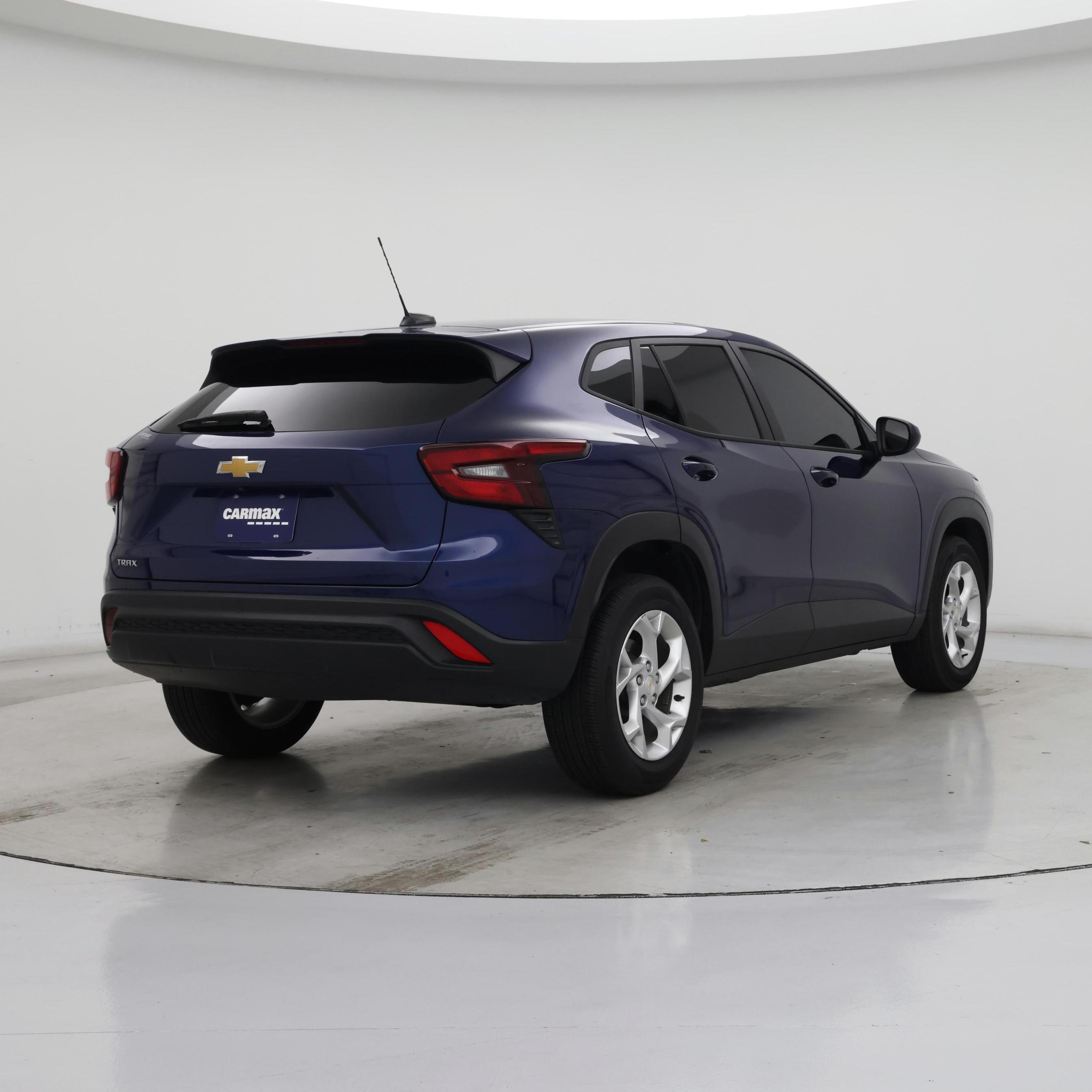 Thumbnail: 2024 Chevrolet Trax - 8
