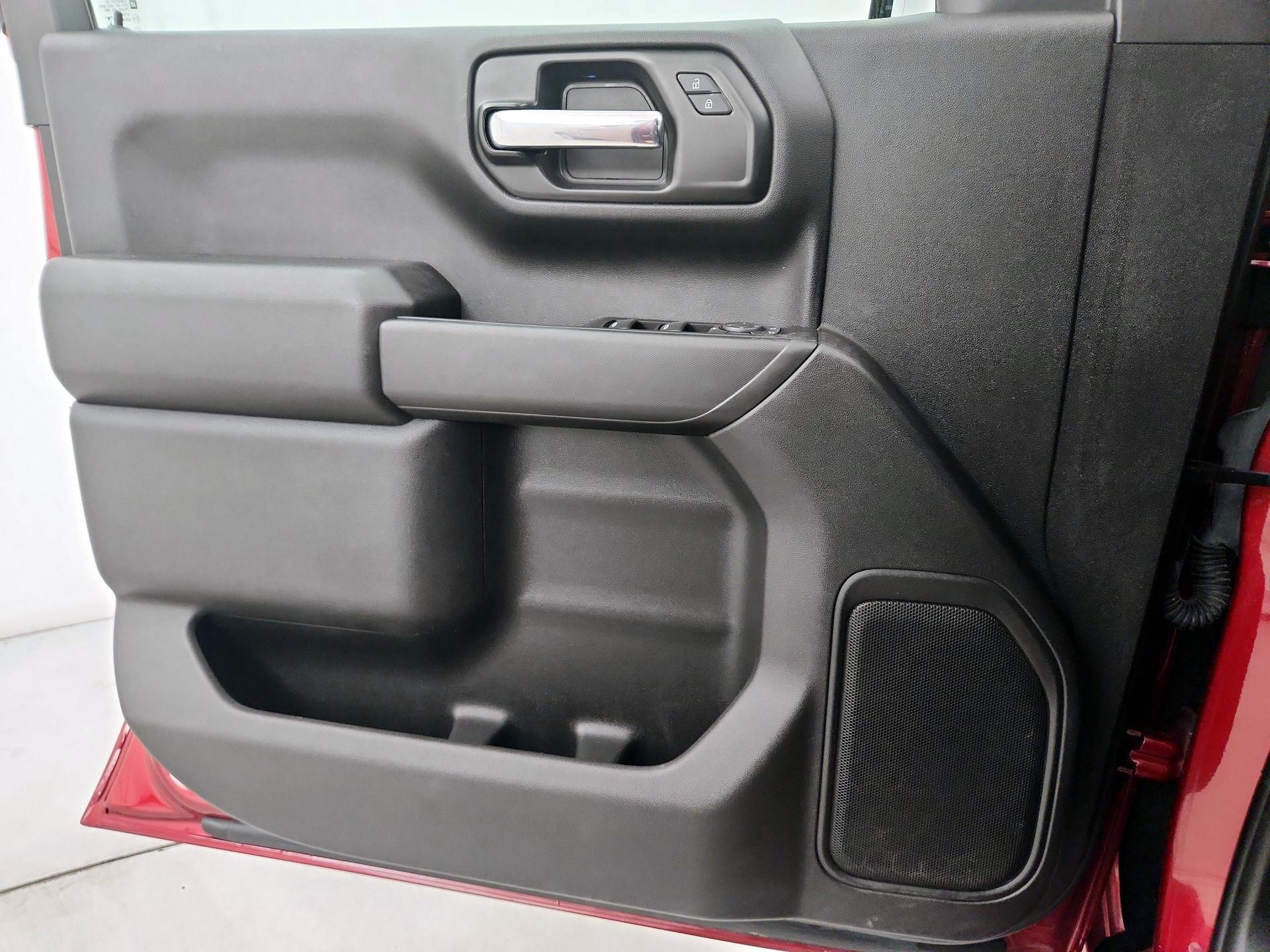 Thumbnail: 2021 Chevrolet Silverado 1500 - 12