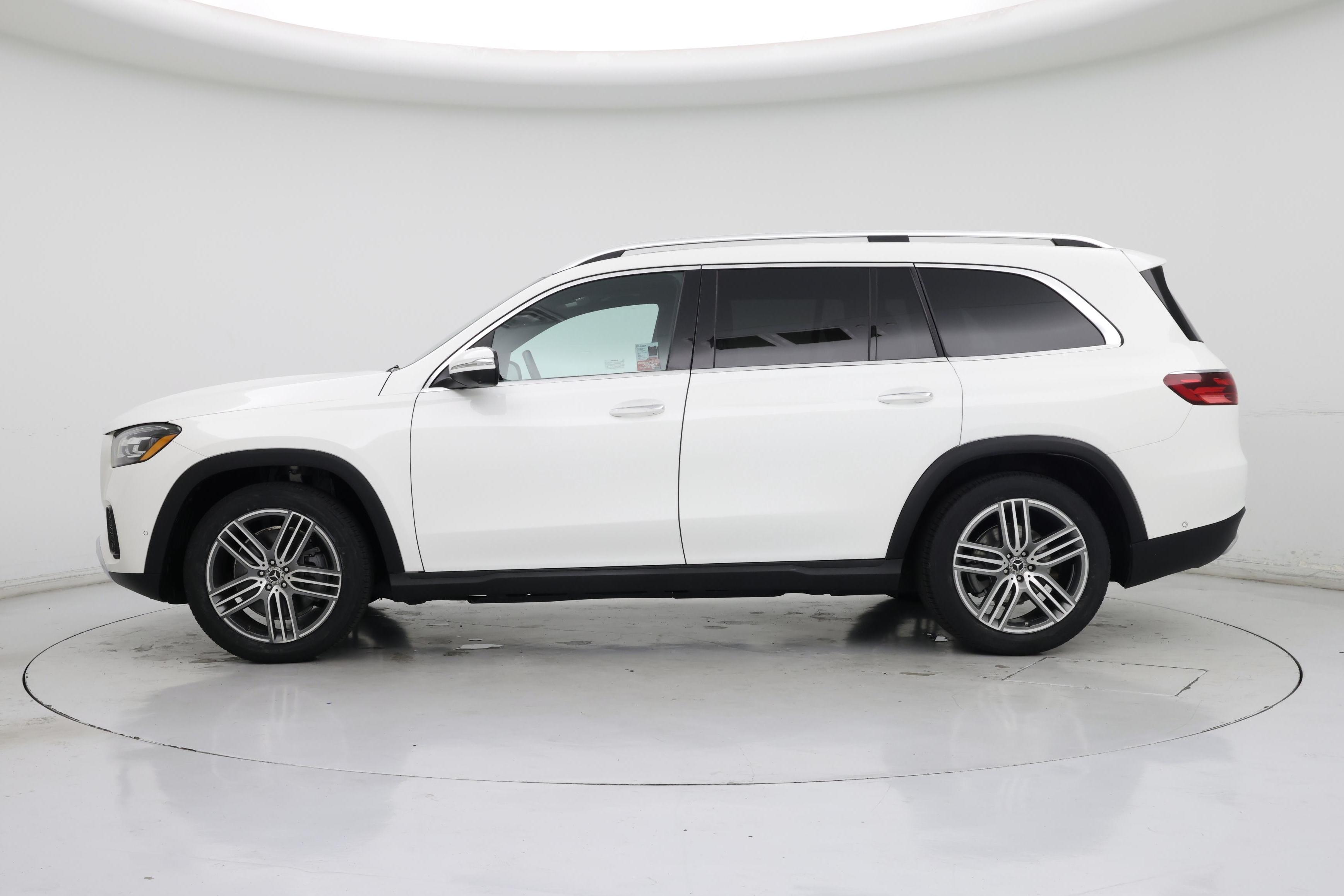 Thumbnail: 2024 Mercedes-Benz GLS - 3