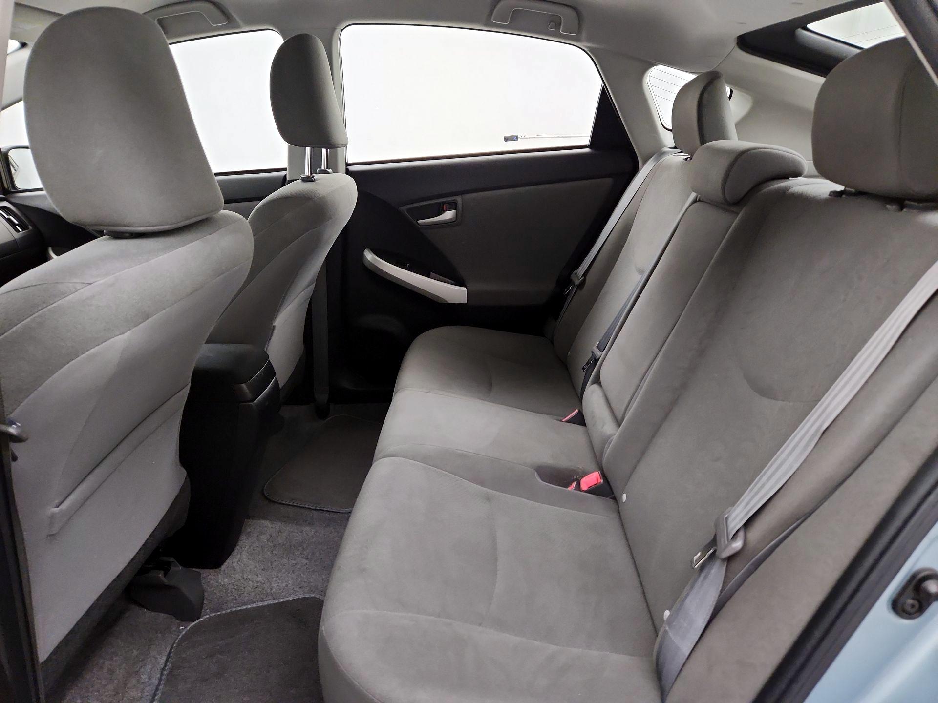 Thumbnail: 2014 Toyota Prius - 17