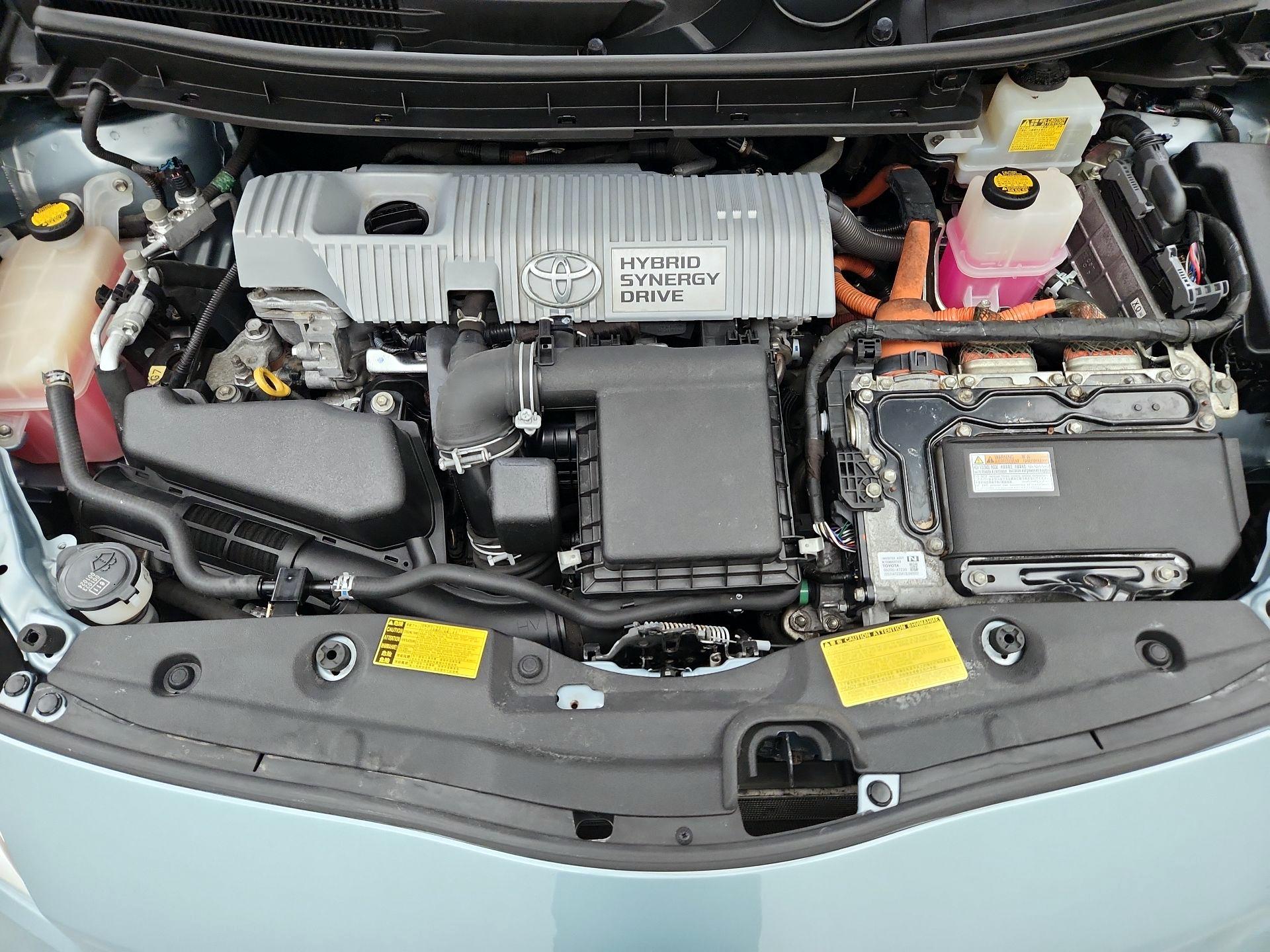 Thumbnail: 2014 Toyota Prius - 19