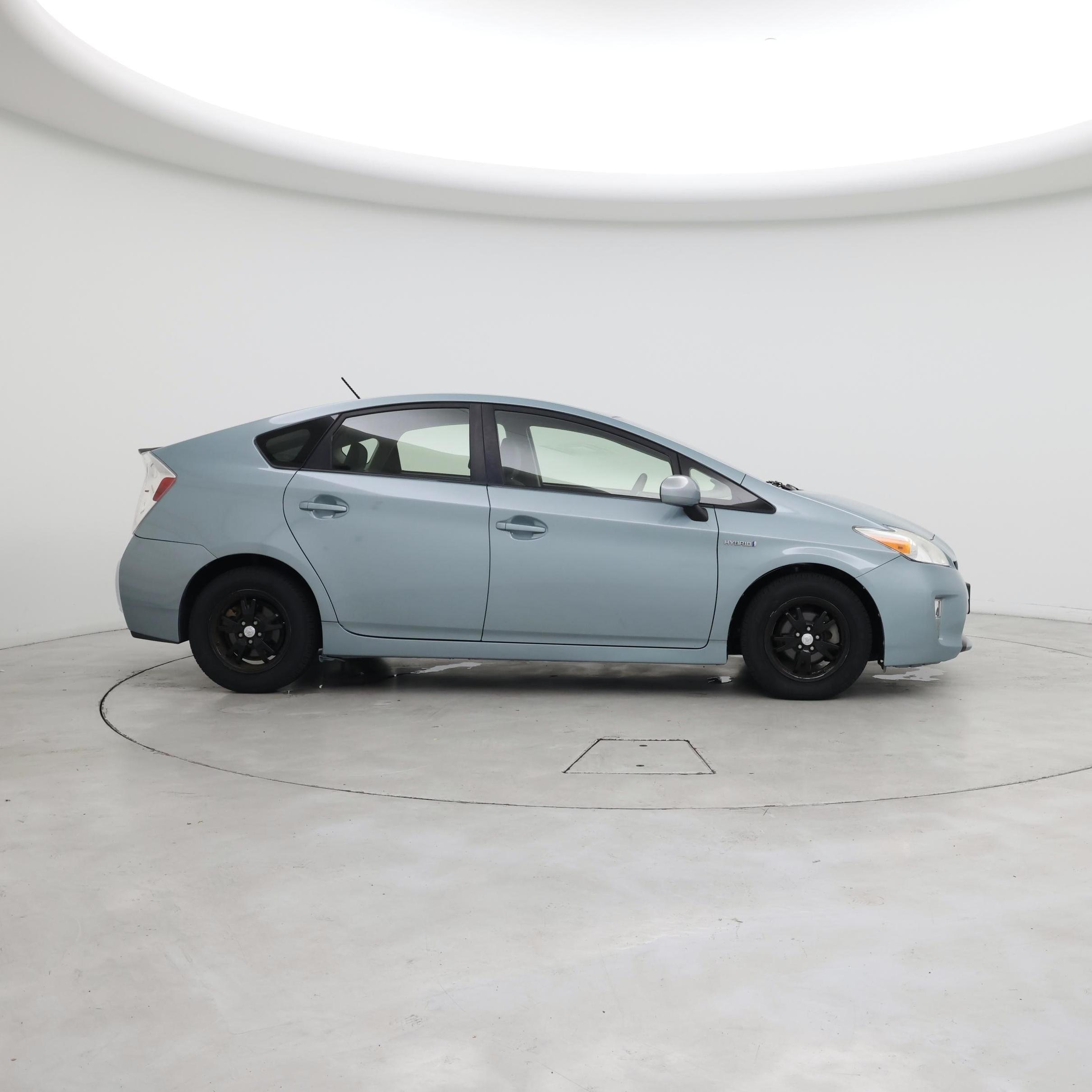 Thumbnail: 2014 Toyota Prius - 7