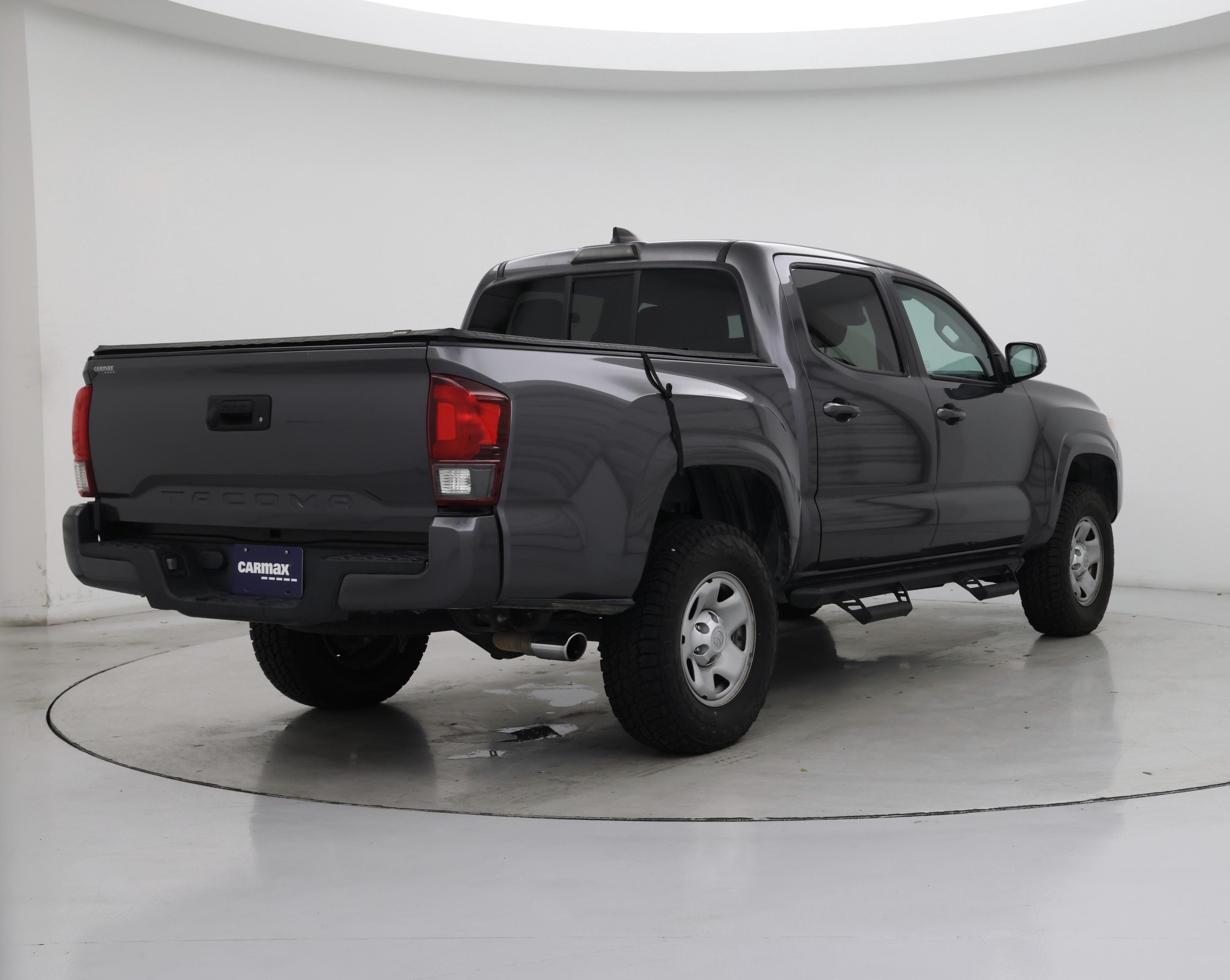 Thumbnail: 2022 Toyota Tacoma - 8