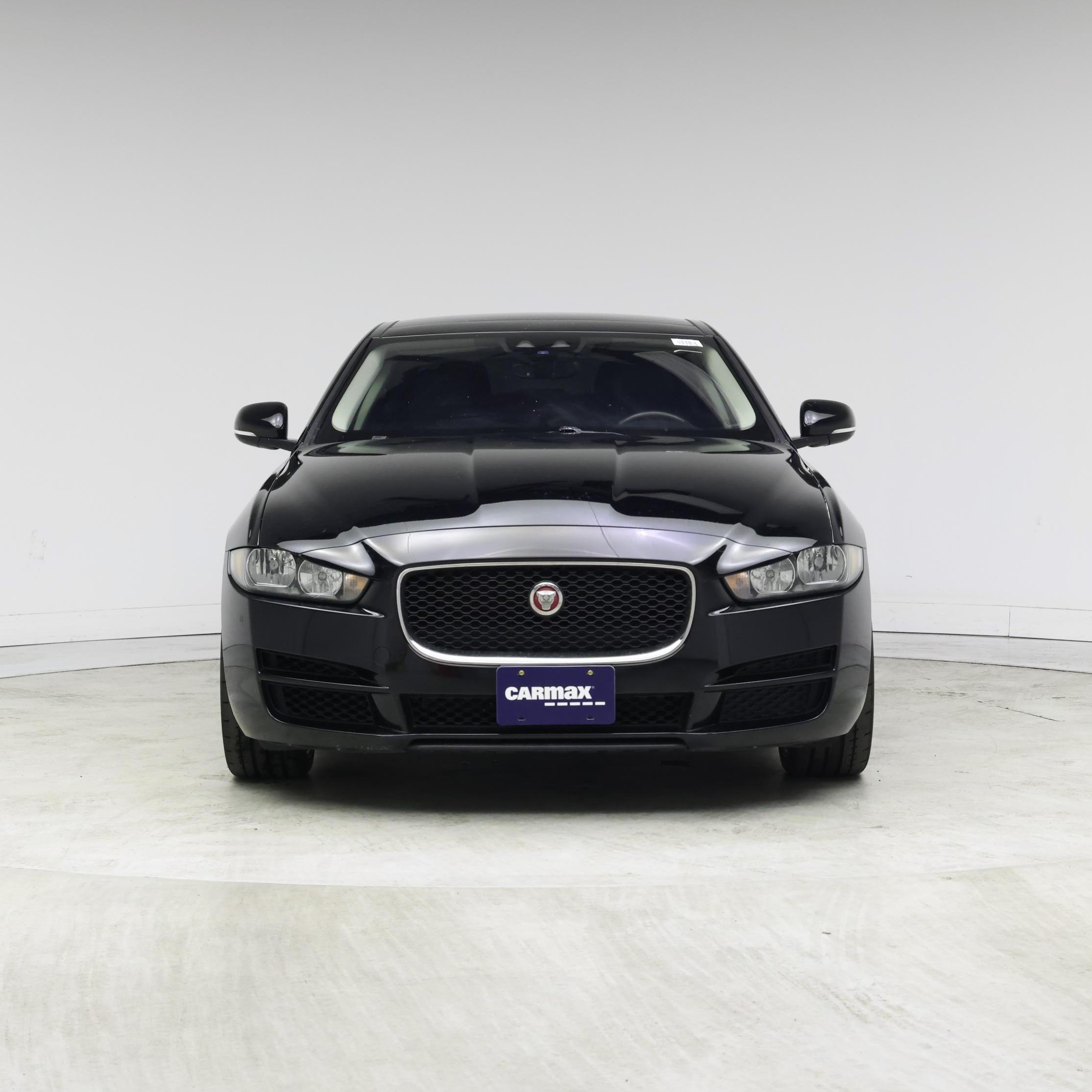 Thumbnail: 2019 Jaguar XE - 5