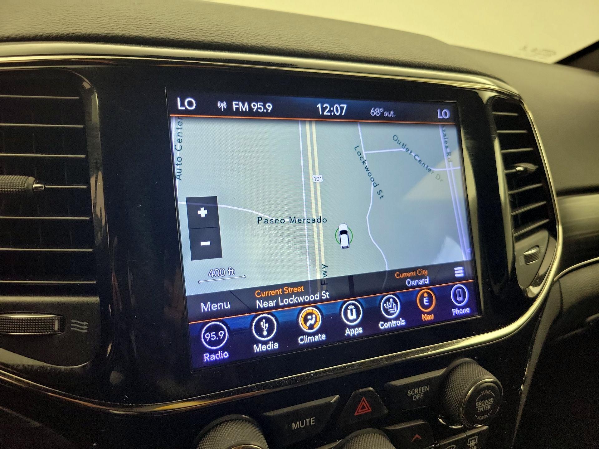 Thumbnail: 2019 Jeep Grand Cherokee - 14