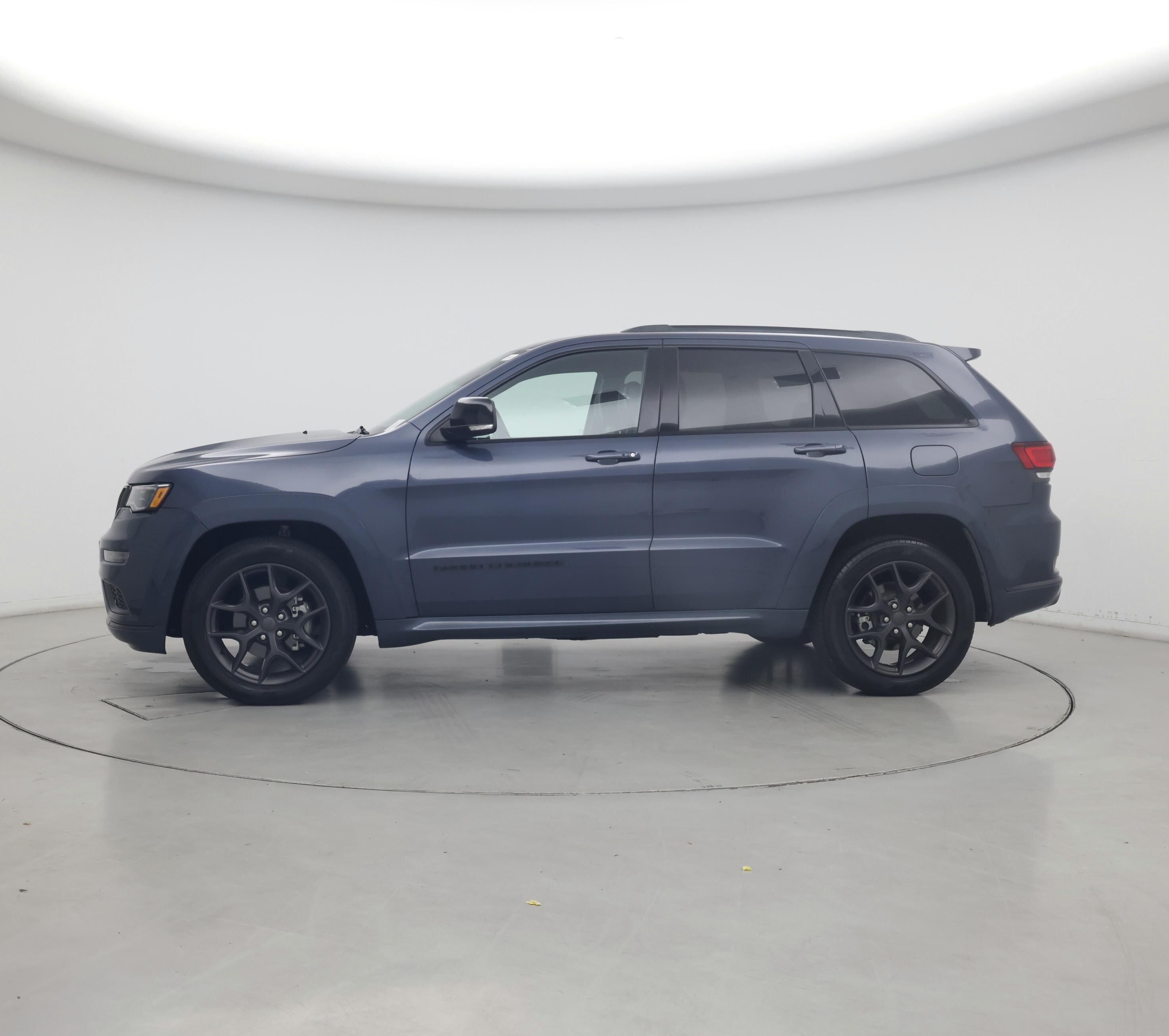 Thumbnail: 2019 Jeep Grand Cherokee - 3
