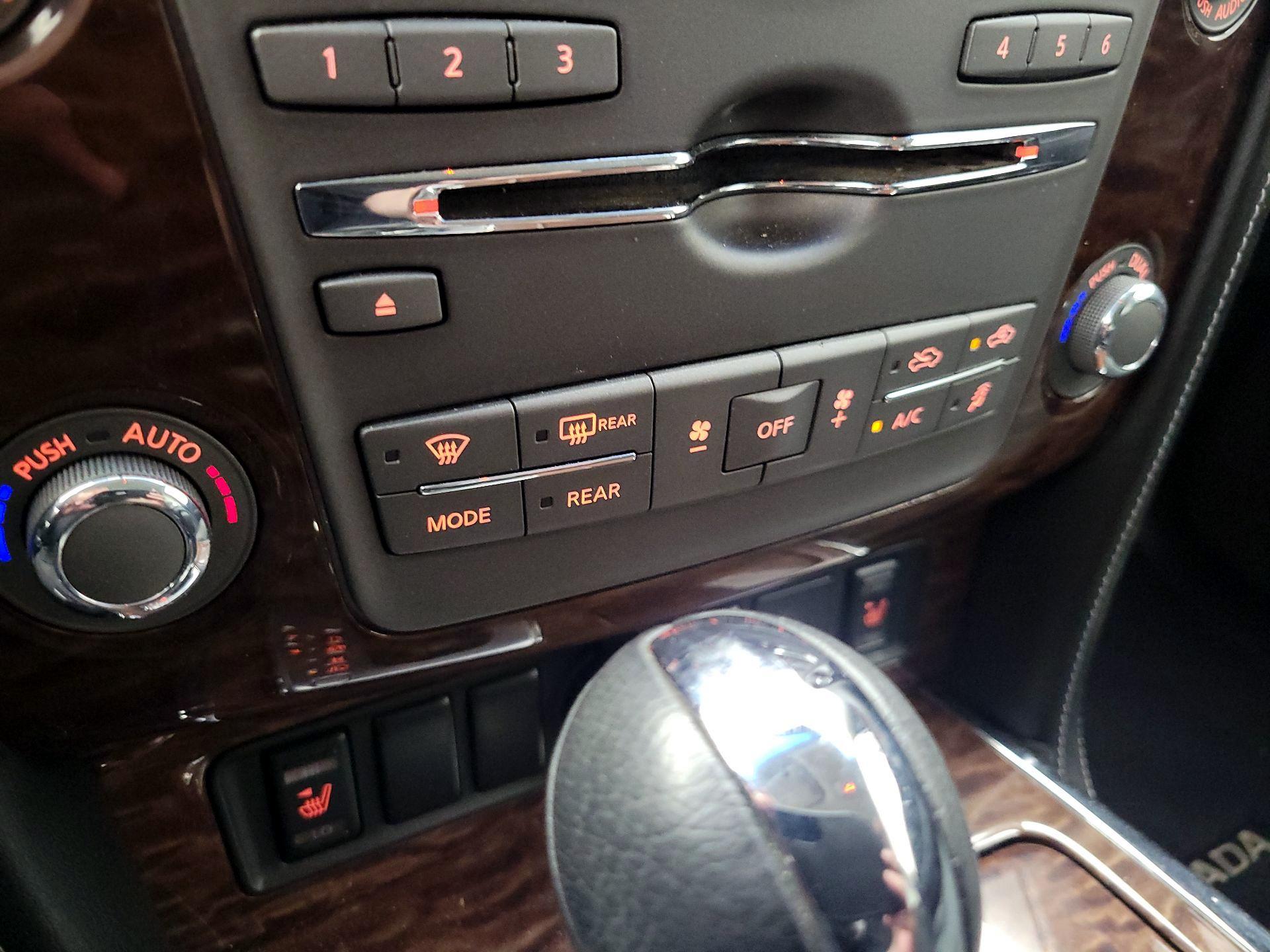 Thumbnail: 2017 Nissan Armada - 17