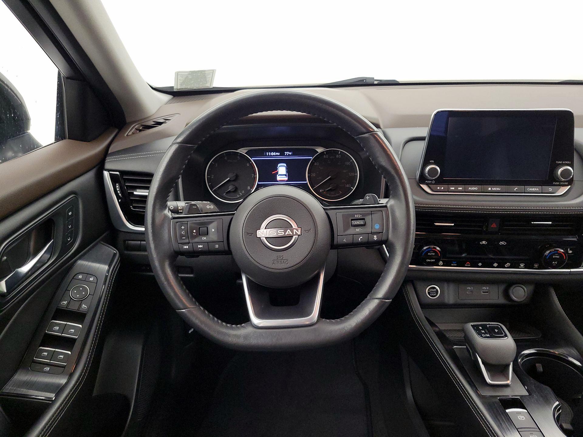 Thumbnail: 2022 Nissan Rogue - 10