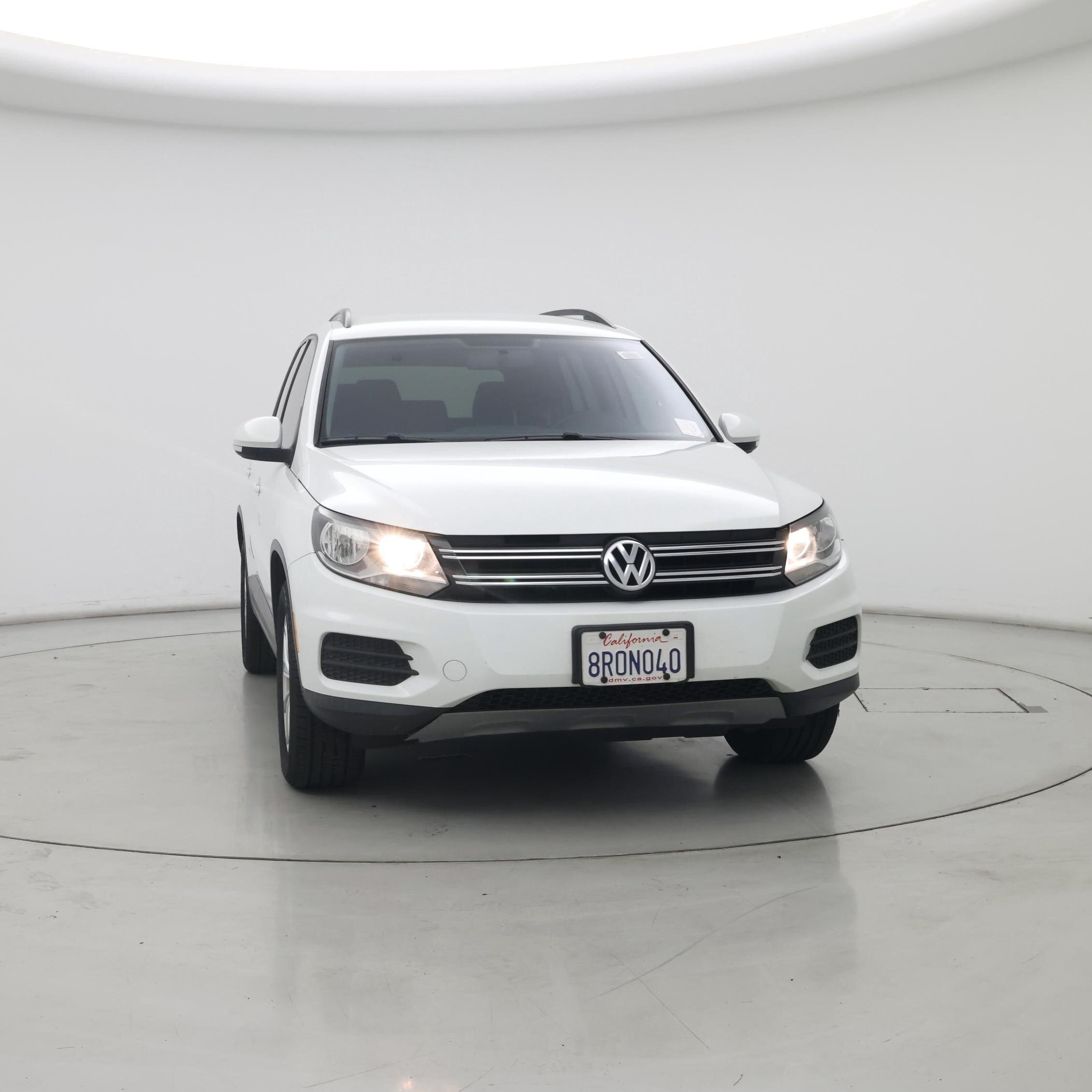 Thumbnail: 2017 Volkswagen Tiguan - 5