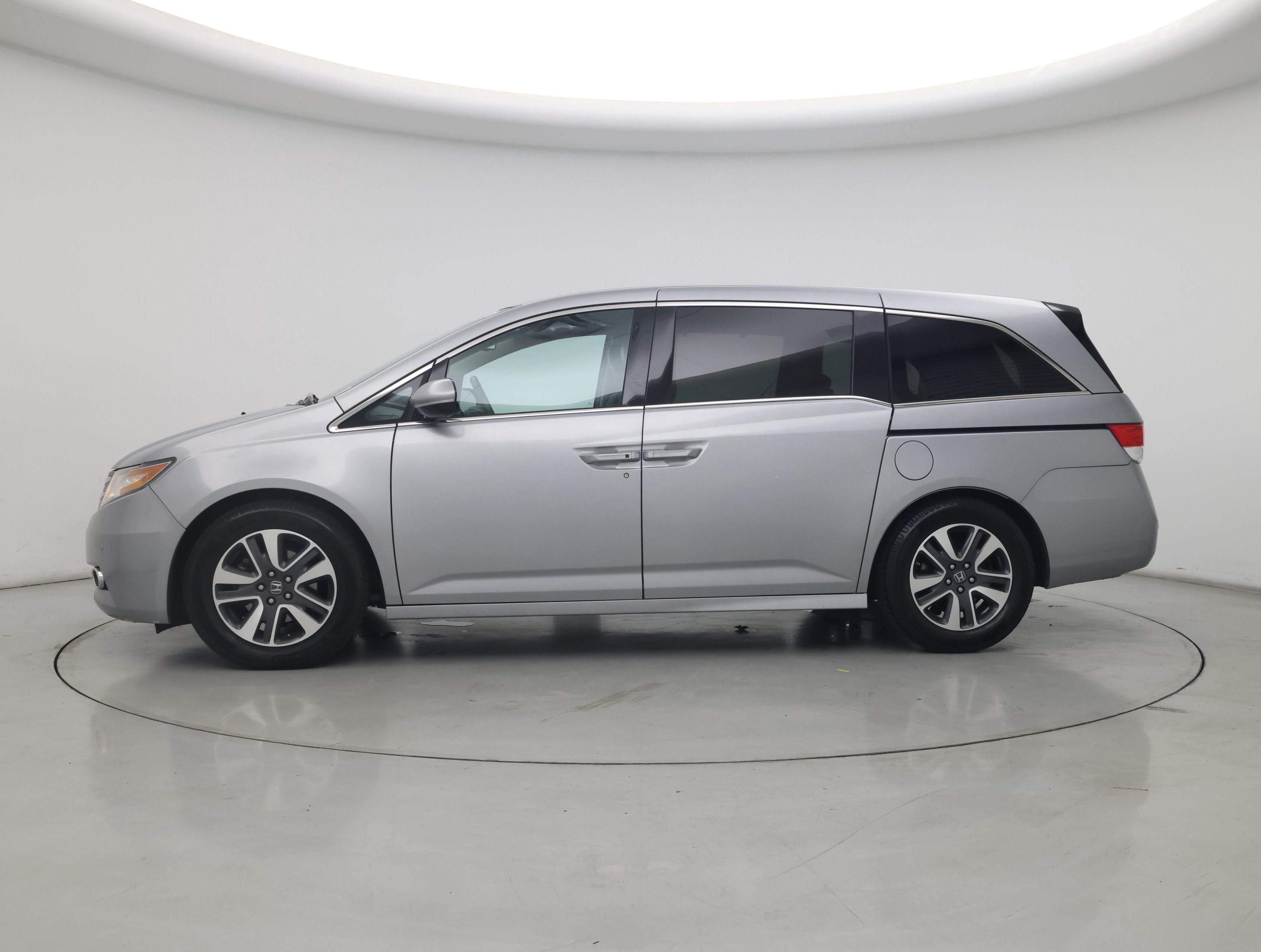 Thumbnail: 2016 Honda Odyssey - 3