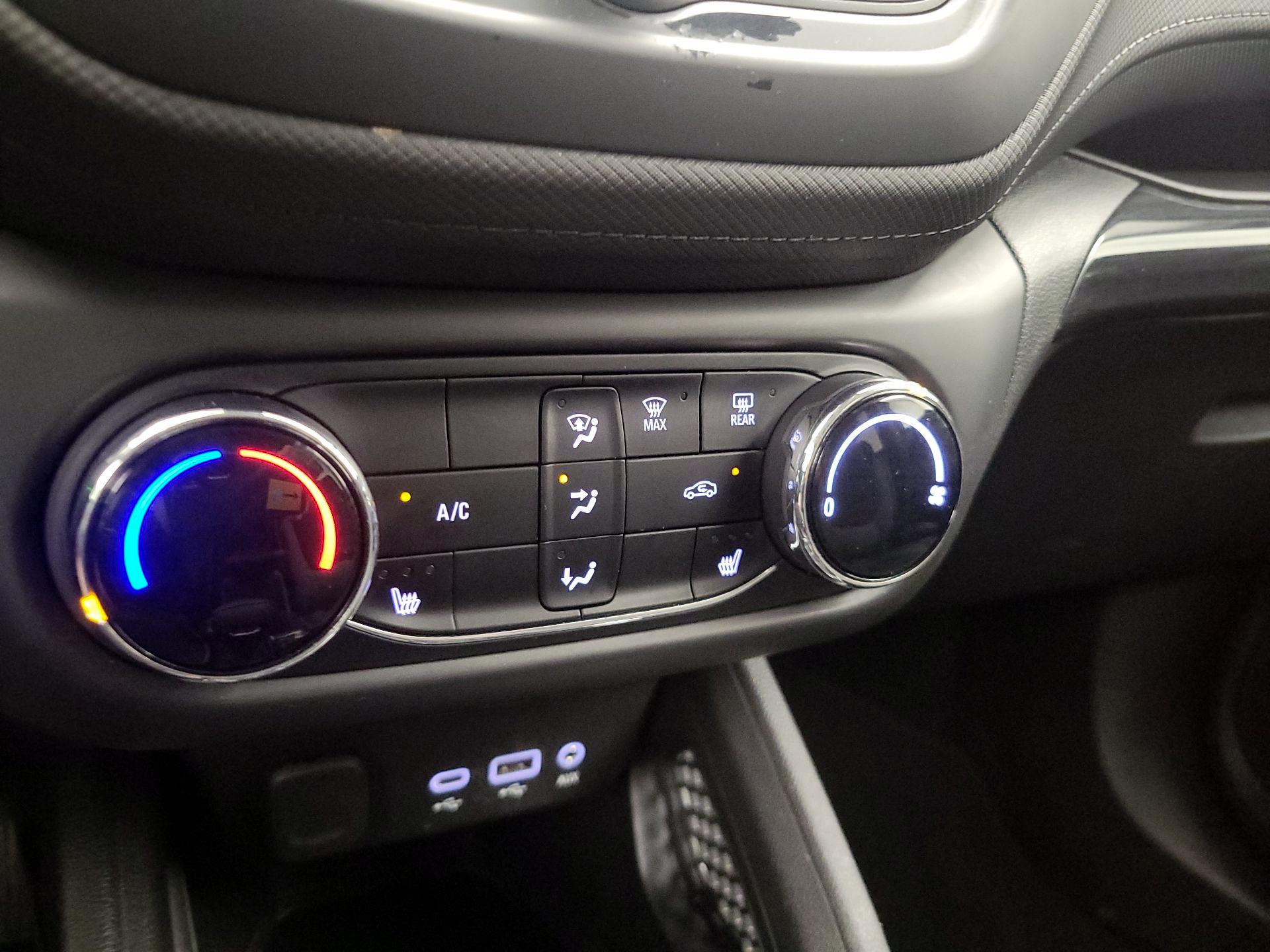 Thumbnail: 2023 Chevrolet TrailBlazer - 16