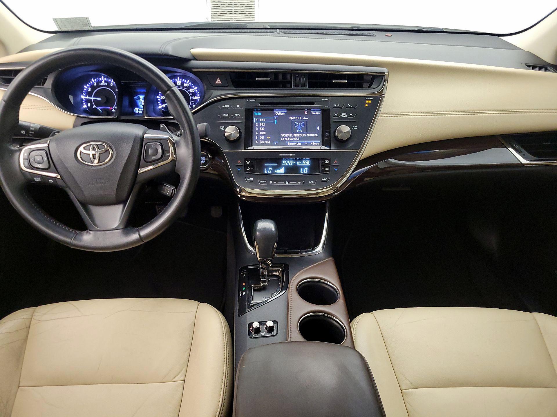 Thumbnail: 2015 Toyota Avalon - 9