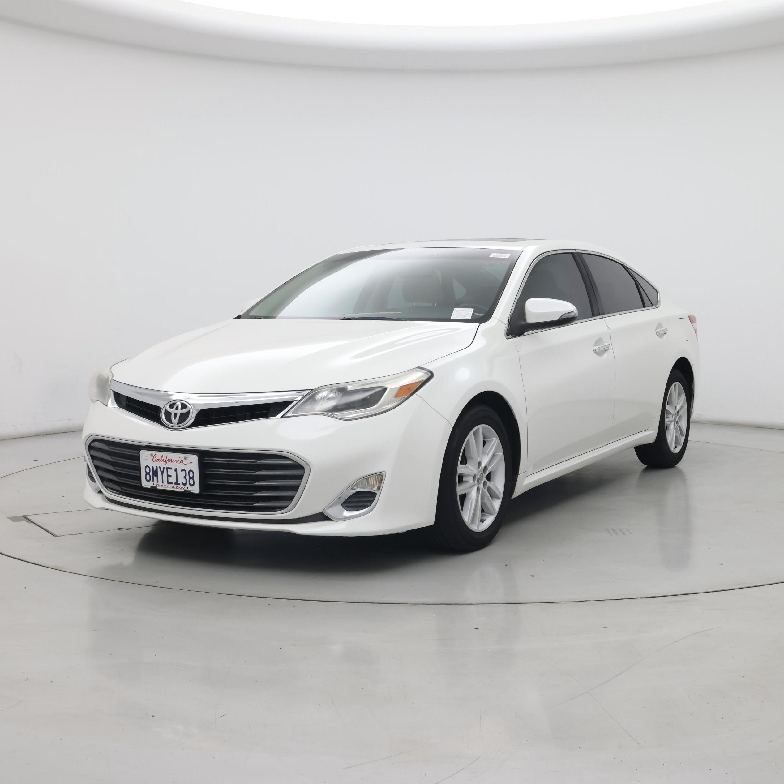 Thumbnail: 2015 Toyota Avalon - 4