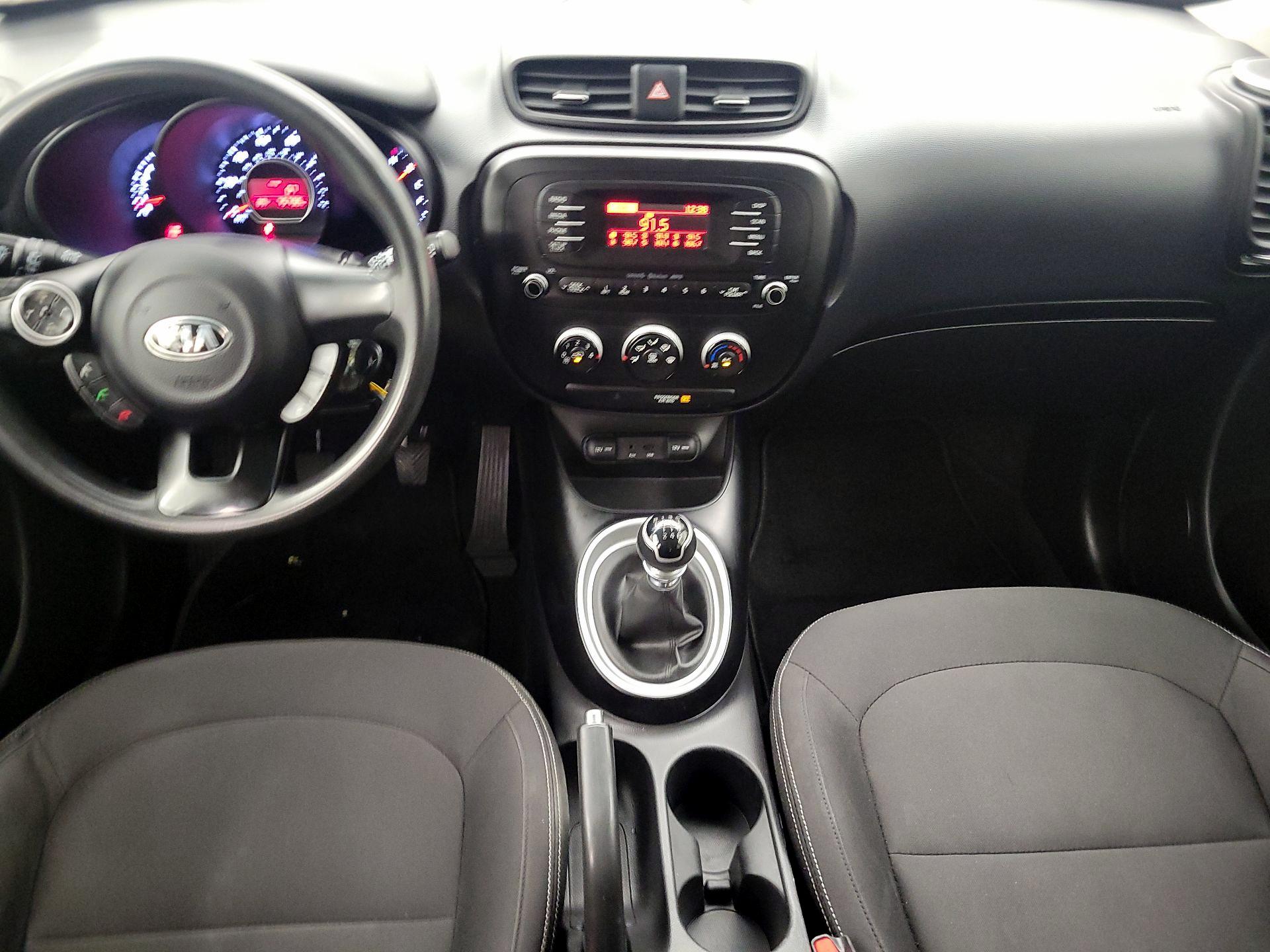Thumbnail: 2015 Kia Soul - 9