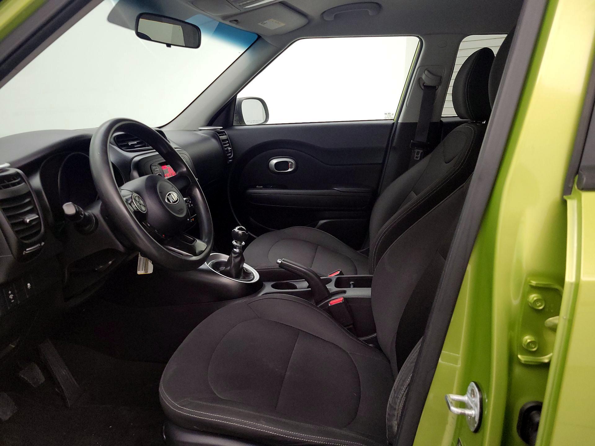 Thumbnail: 2015 Kia Soul - 11