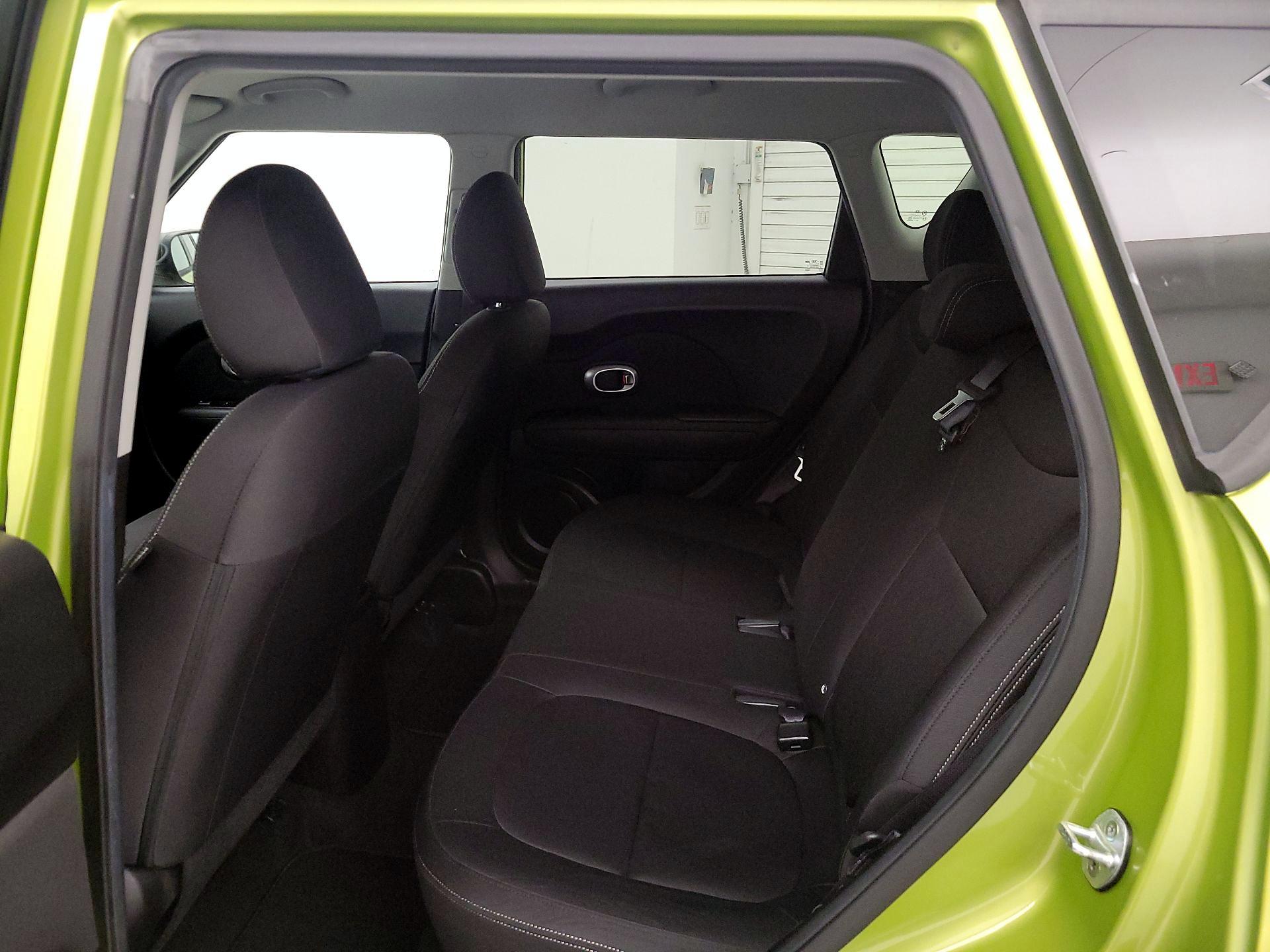 Thumbnail: 2015 Kia Soul - 18