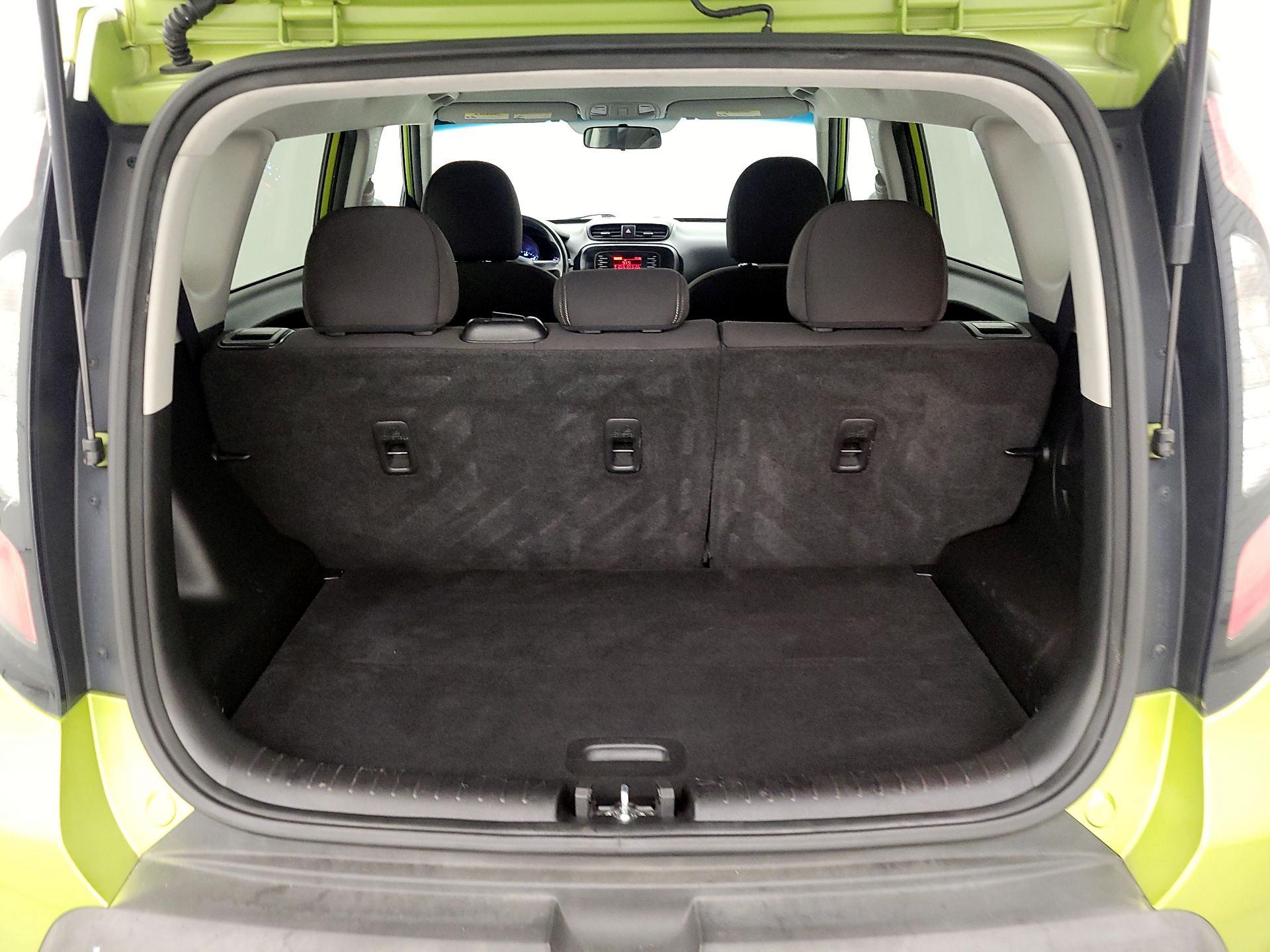 Thumbnail: 2015 Kia Soul - 19