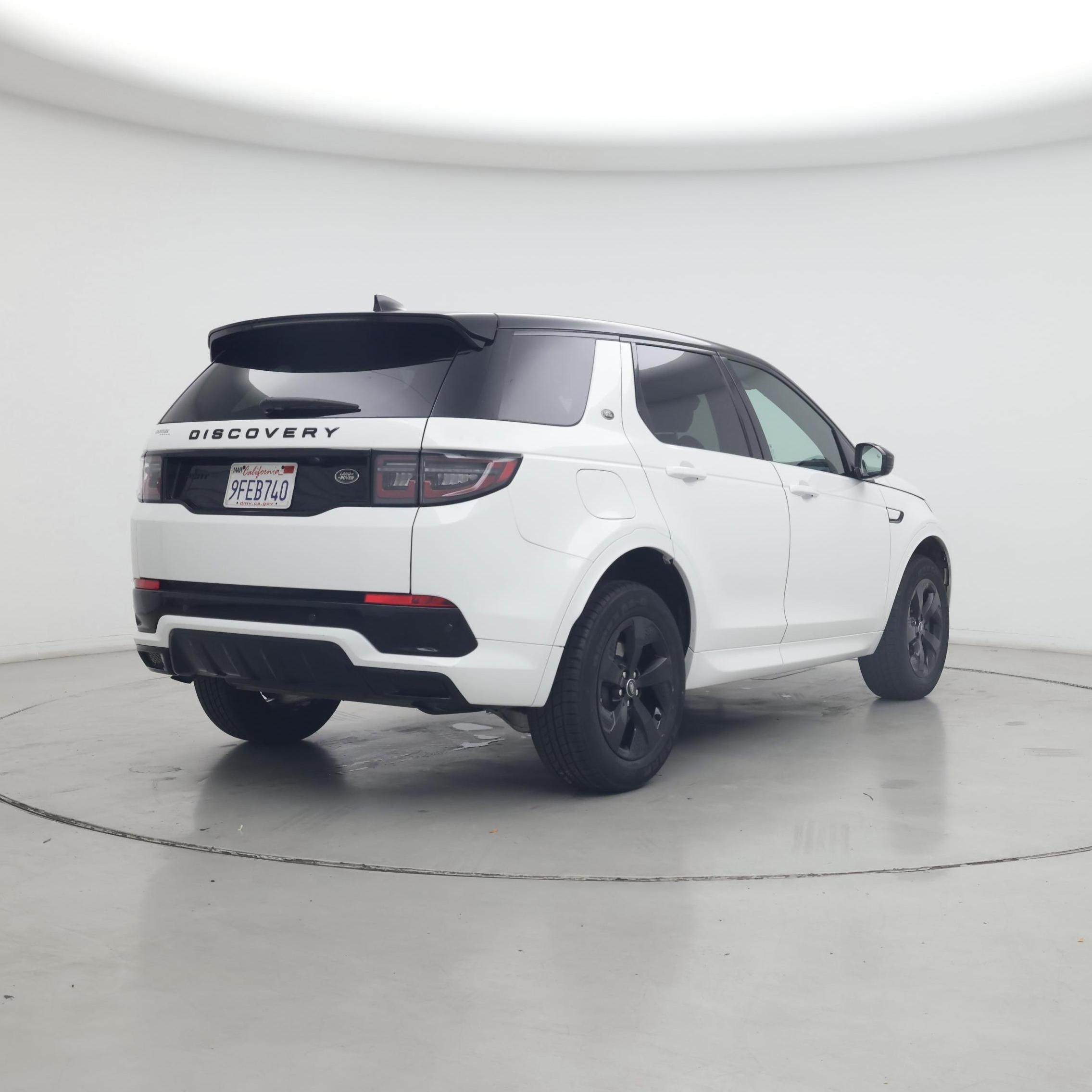 Thumbnail: 2023 Land Rover Discovery Sport - 8