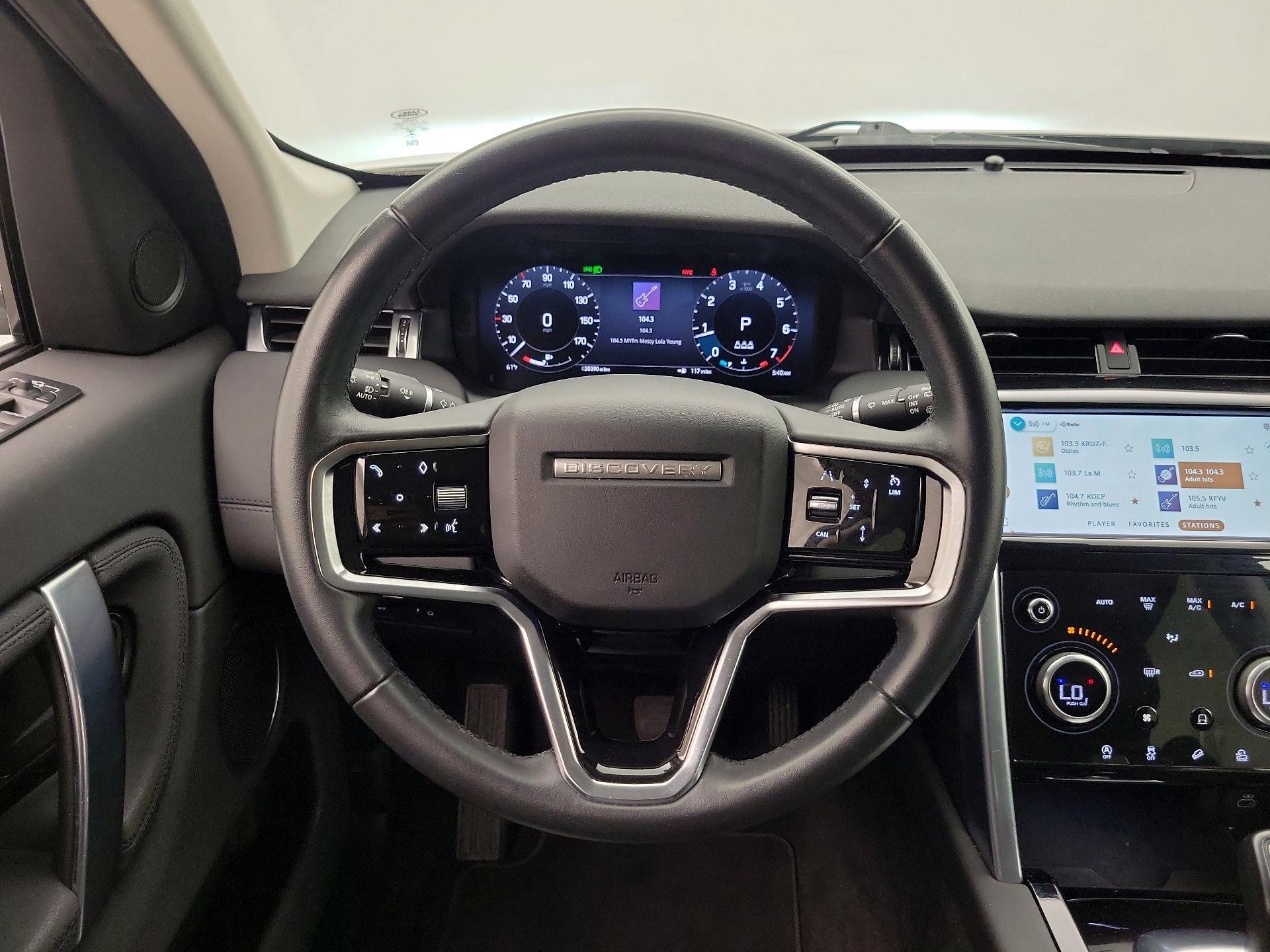 Thumbnail: 2023 Land Rover Discovery Sport - 10