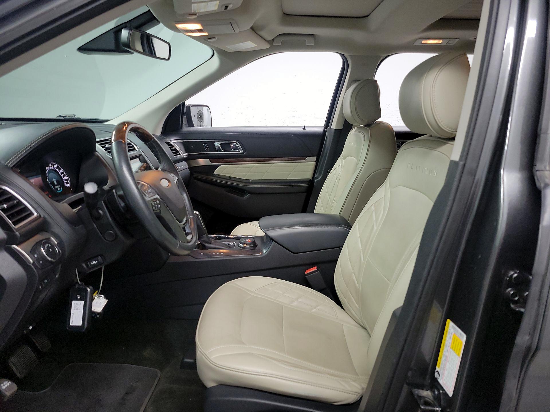 Thumbnail: 2017 Ford Explorer - 11