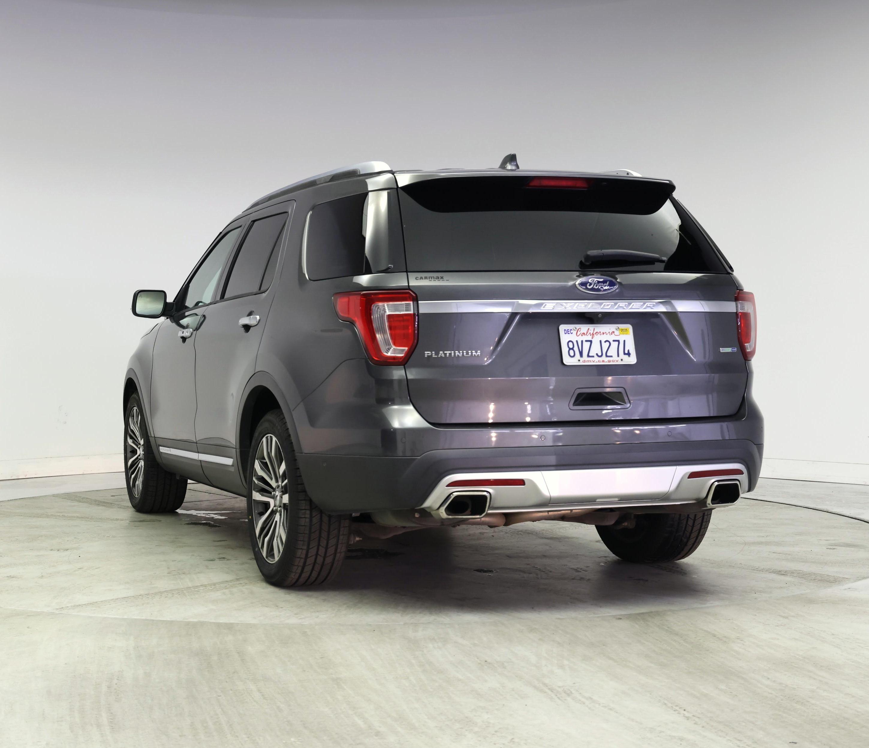 Thumbnail: 2017 Ford Explorer - 2